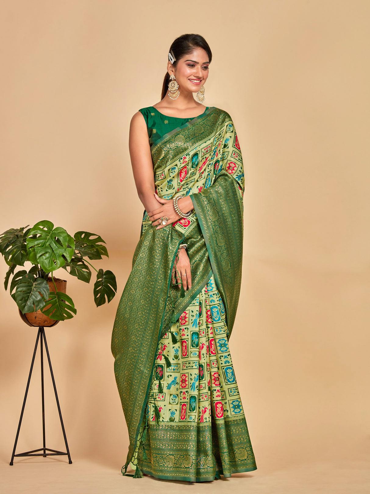 Mimosa Women's Woven Design Kanjivaram Art Silk Saree With Blouse Piece : SA00001277PSFREE