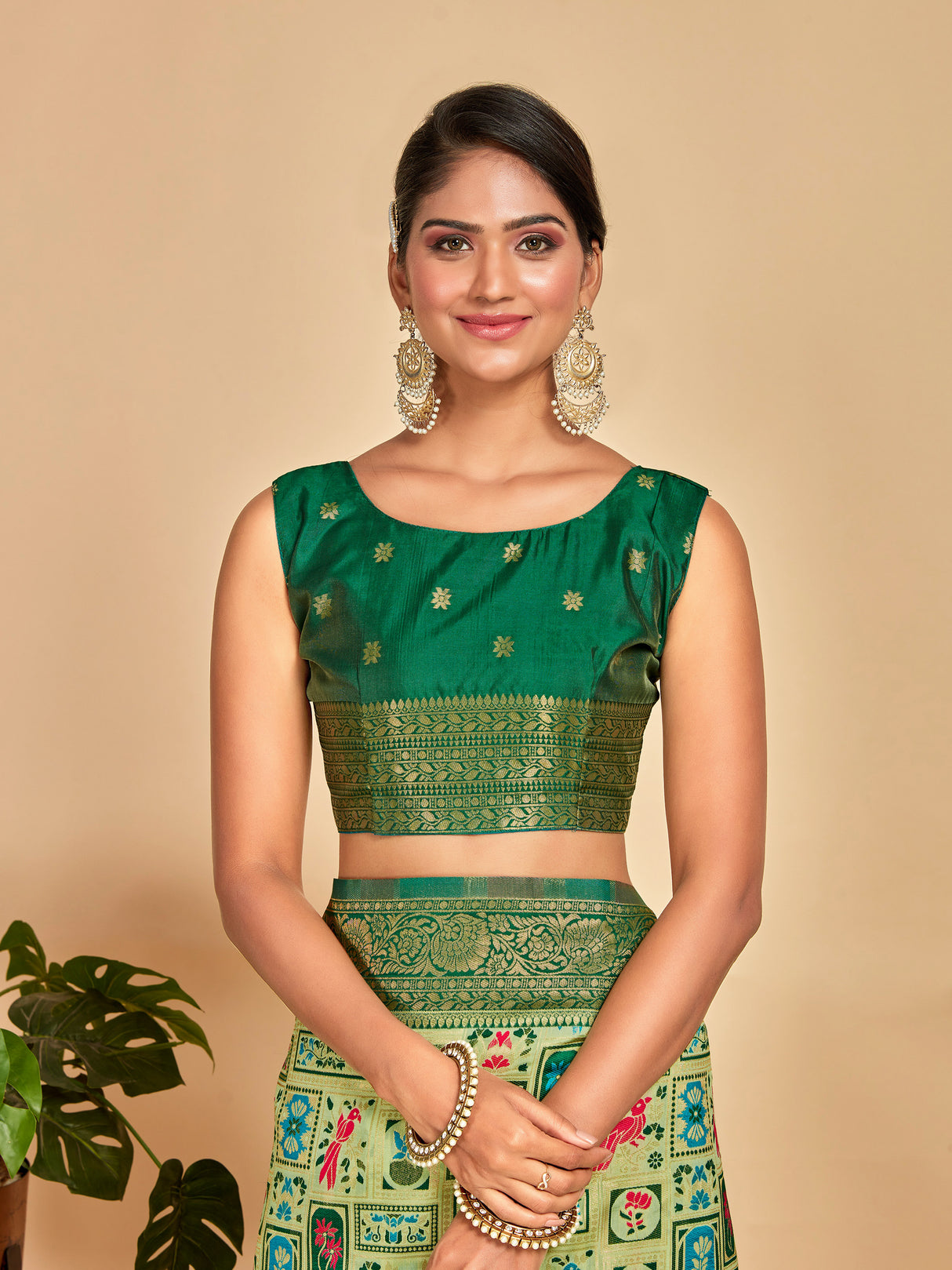 Mimosa Women's Woven Design Kanjivaram Art Silk Saree With Blouse Piece : SA00001277PSFREE