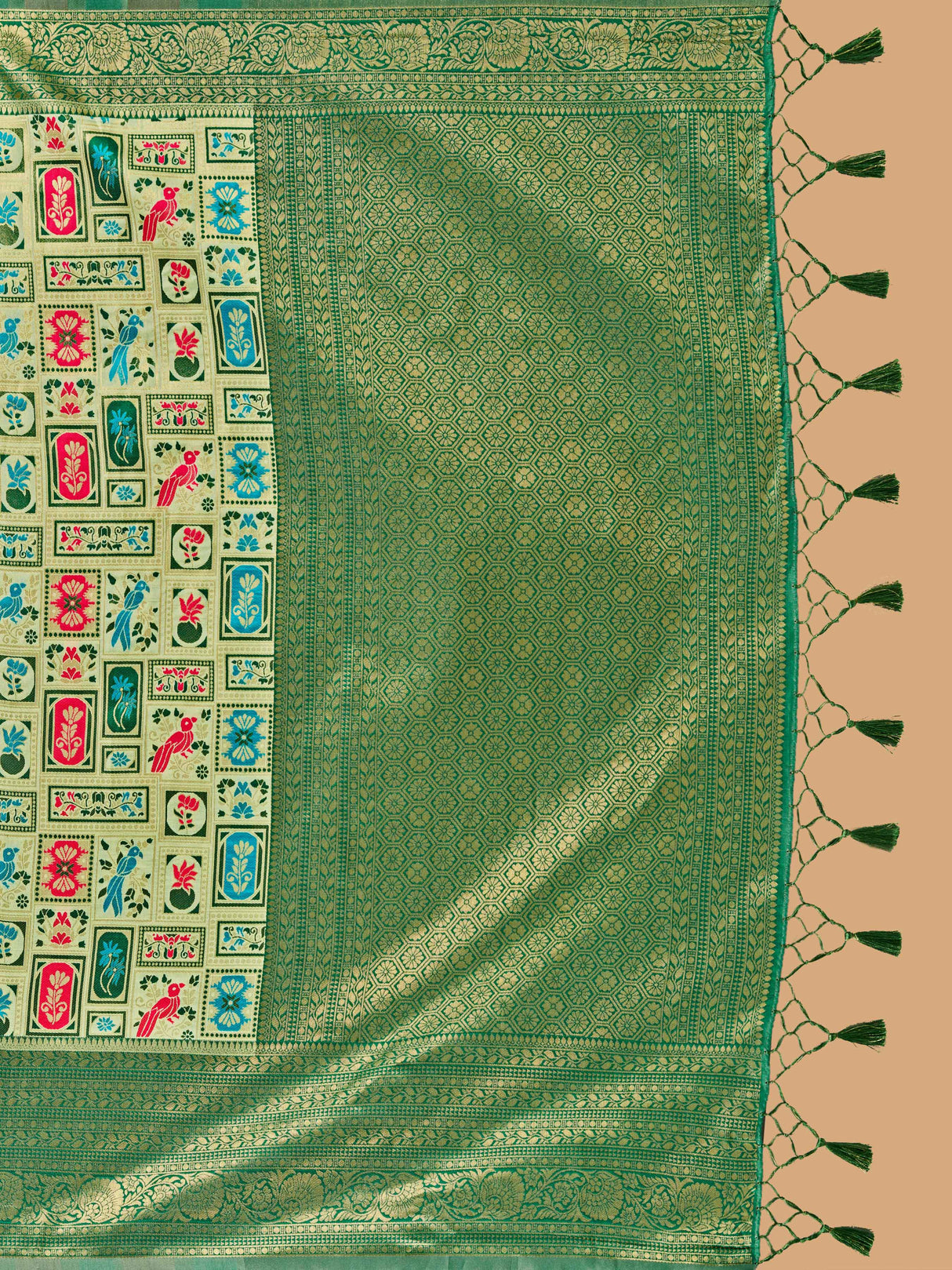 Mimosa Women's Woven Design Kanjivaram Art Silk Saree With Blouse Piece : SA00001277PSFREE