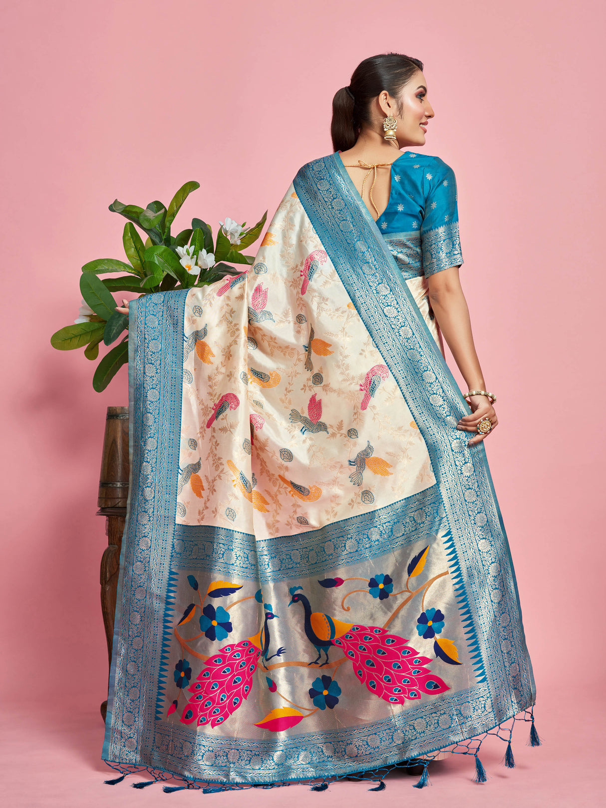 Mimosa Women's Woven Design Banarasi Lenin Saree With Blouse Piece : SA00001281HWFREE