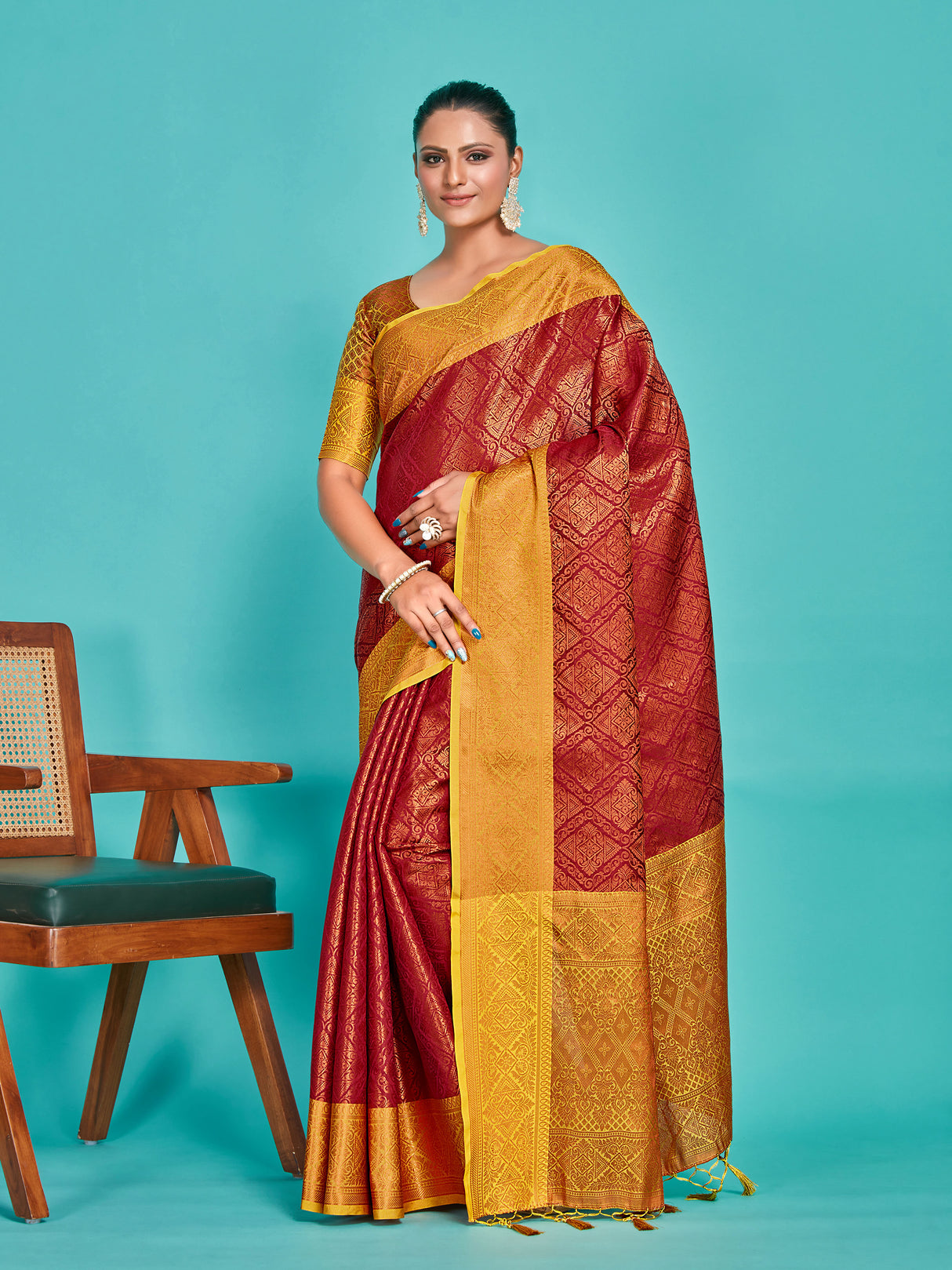 Mimosa Women's Woven Design Kanjivaram Art Silk Saree With Blouse Piece : SA00001289MRFREE