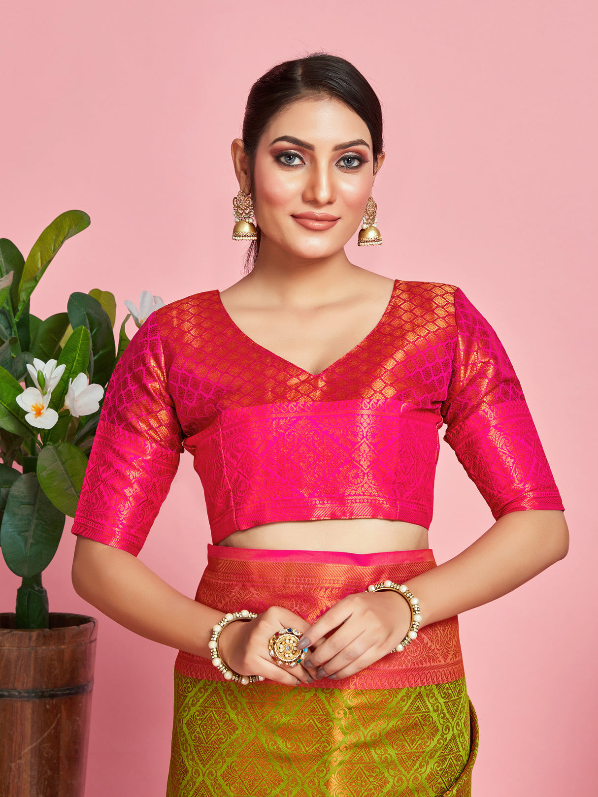 Mimosa Women's Woven Design Kanjivaram Art Silk Saree With Blouse Piece : SA00001289PSFREE