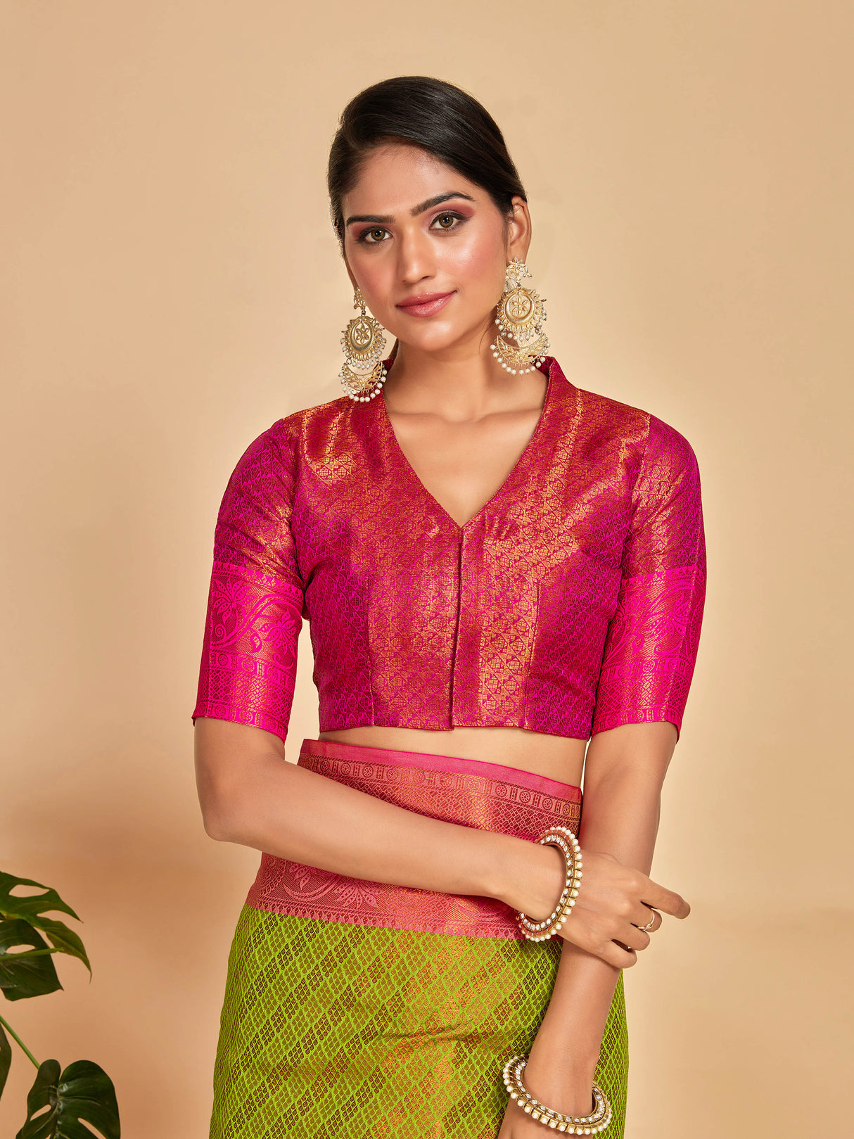 Mimosa Women's Woven Design Kanjivaram Art Silk Saree With Blouse Piece : SA00001293PSFREE