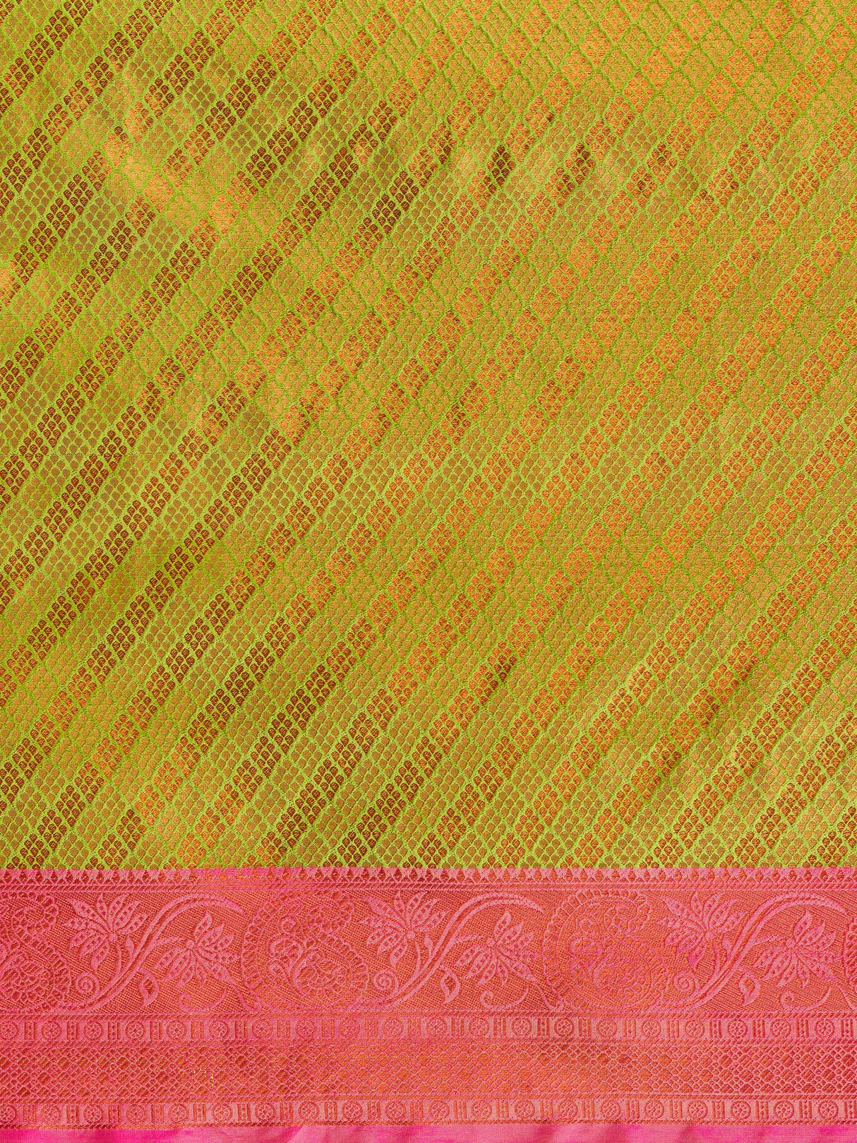 Mimosa Women's Woven Design Kanjivaram Art Silk Saree With Blouse Piece : SA00001293PSFREE