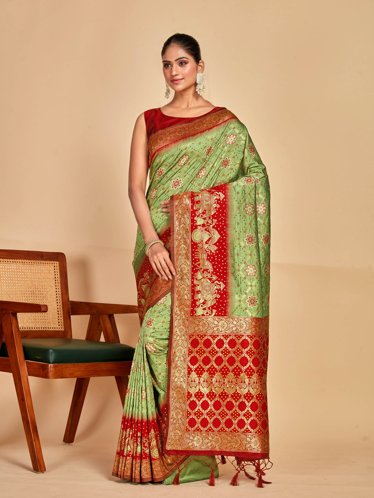 Mimosa Women's Woven Design Patola Art Silk Saree With Blouse Piece : SA00001296PSFREE