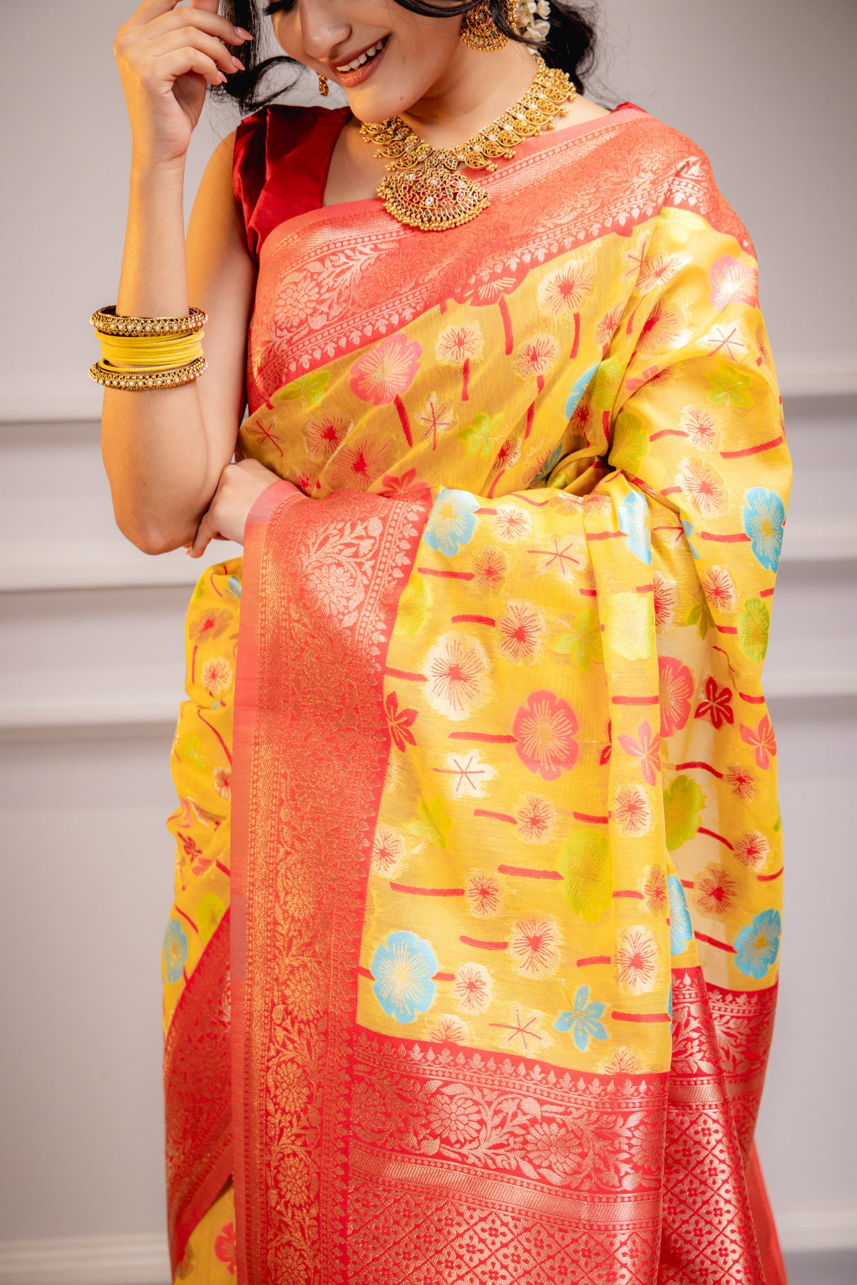Mimosa Women's Woven Design Repated Style Art Silk Saree With Blouse Piece : SA00001583GDFREE
