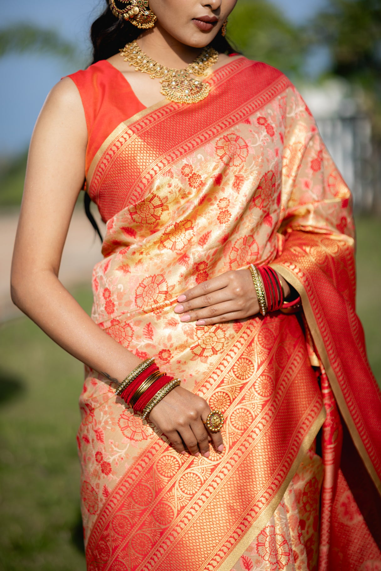 Mimosa Women's Woven Design Kanjivaram Style Art Silk Saree With Blouse Piece : SA00001621PCFREE