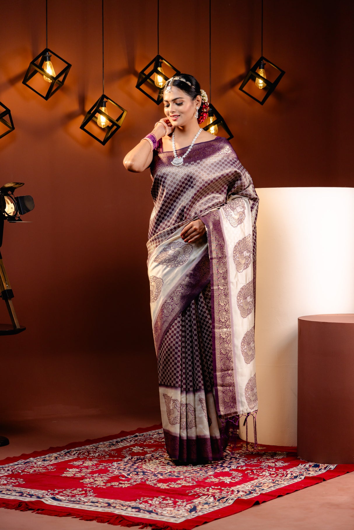 Mimosa Women's Woven Design Kanjivaram Style Art Silk Saree With Blouse Piece : SA00001623MJFREE