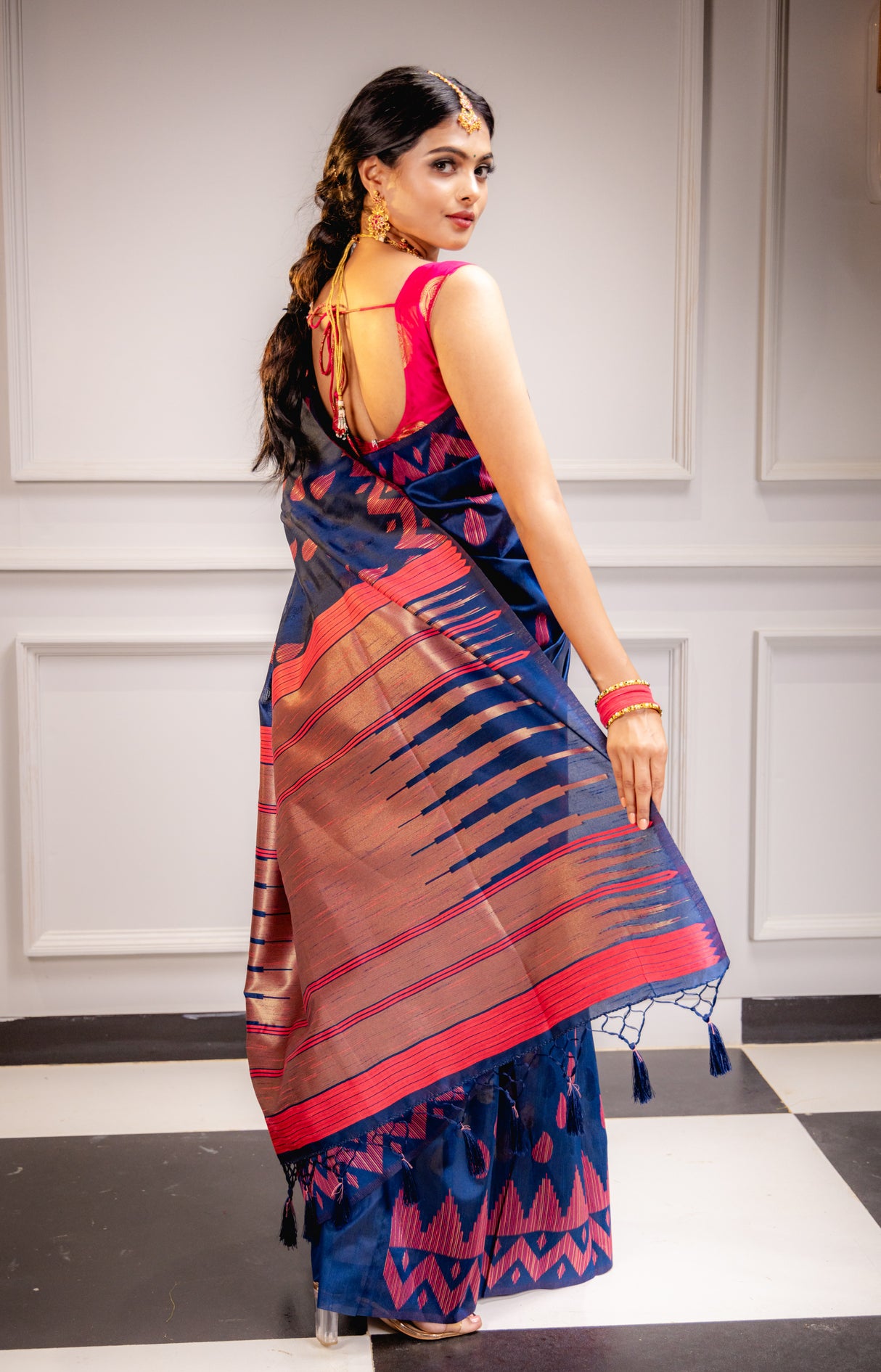 Mimosa Women's Woven Design Kanjivaram Style Art Silk Saree With Blouse Piece : SA00001658BLUFREE