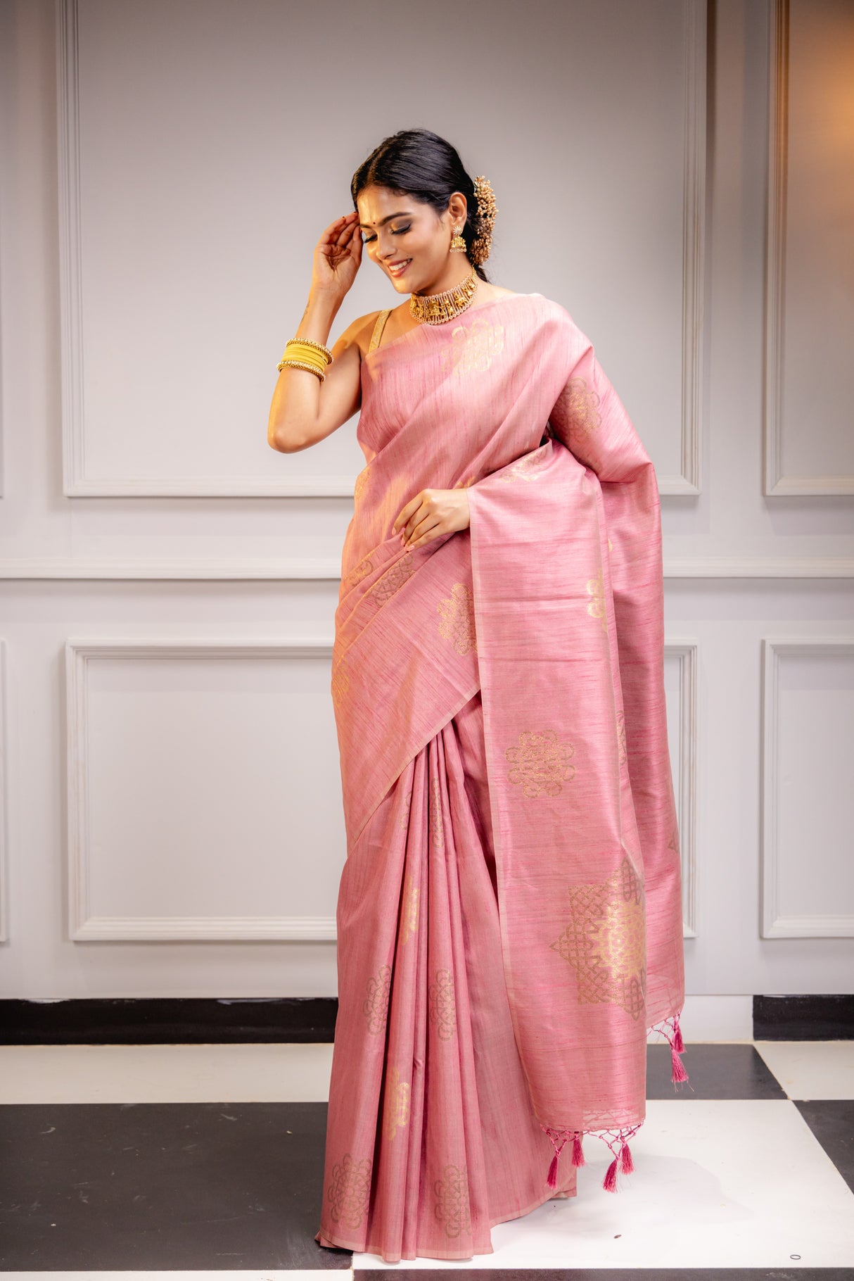 Mimosa Women's Woven Design Bishnupuri Style Art Silk Saree With Blouse Piece : SA00001665PNKFREE