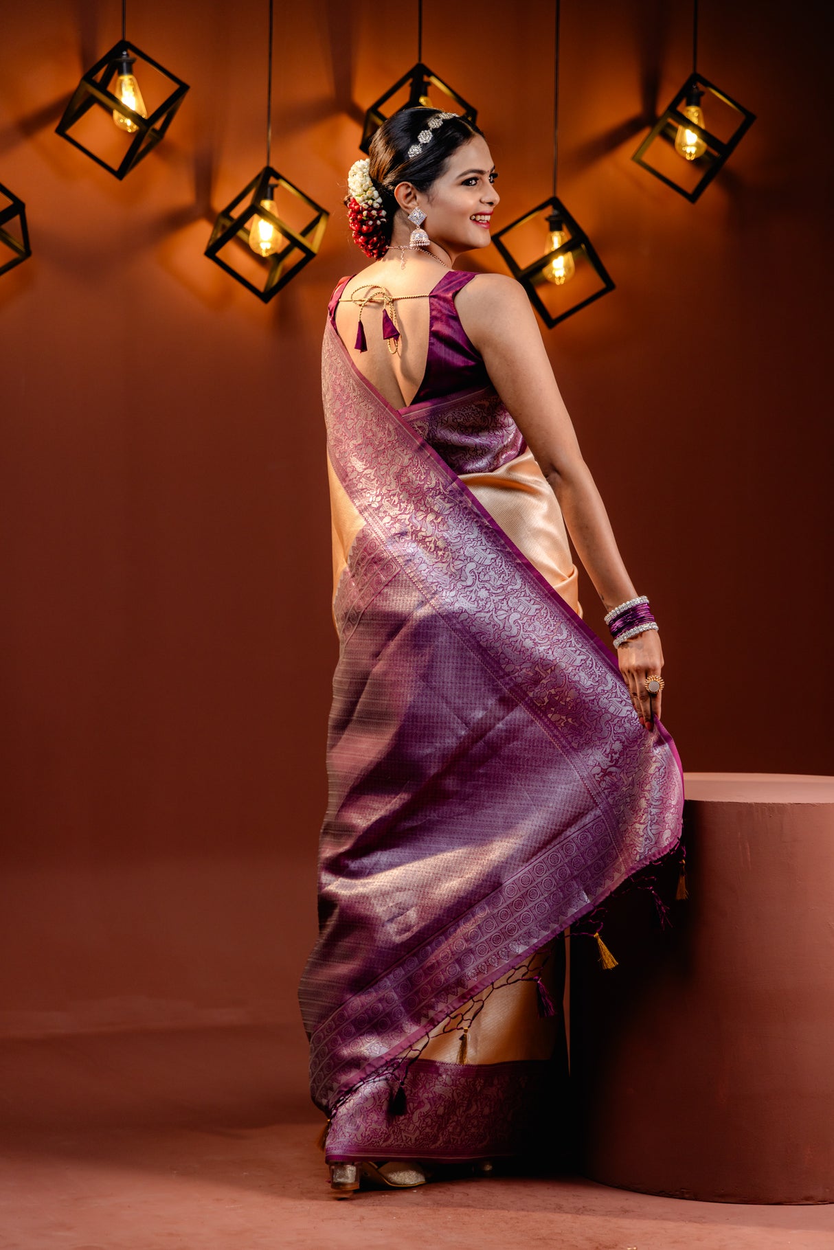 Mimosa Women's Woven Design Kanjivaram Style Art Silk Saree With Blouse Piece : SA00001761PCFREE