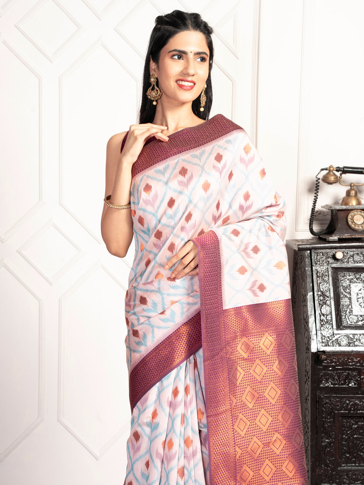 Mimosa Women's Woven Design Pochampally Style Art Silk Saree With Blouse Piece : SA00001953PNKFREE