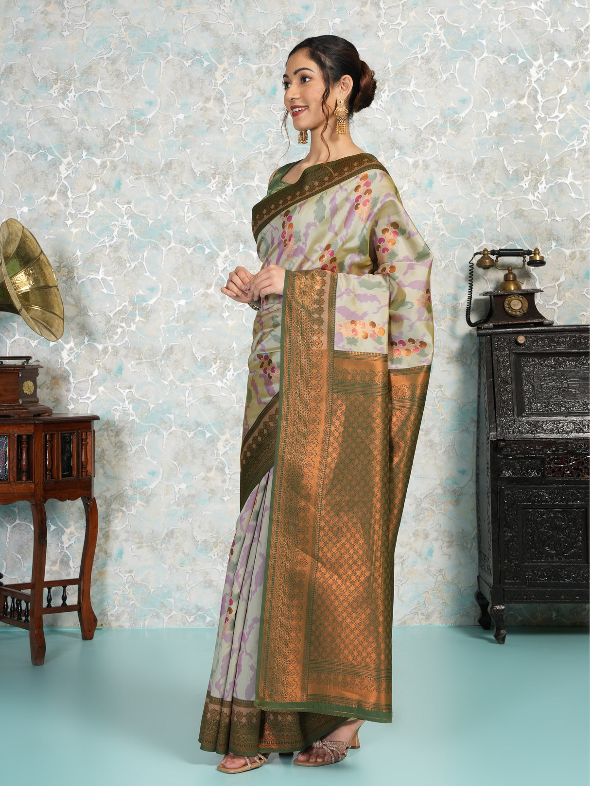 Mimosa Women's Woven Design Pochampally Style Art Silk Saree With Blouse Piece : SA00001983GYFREE