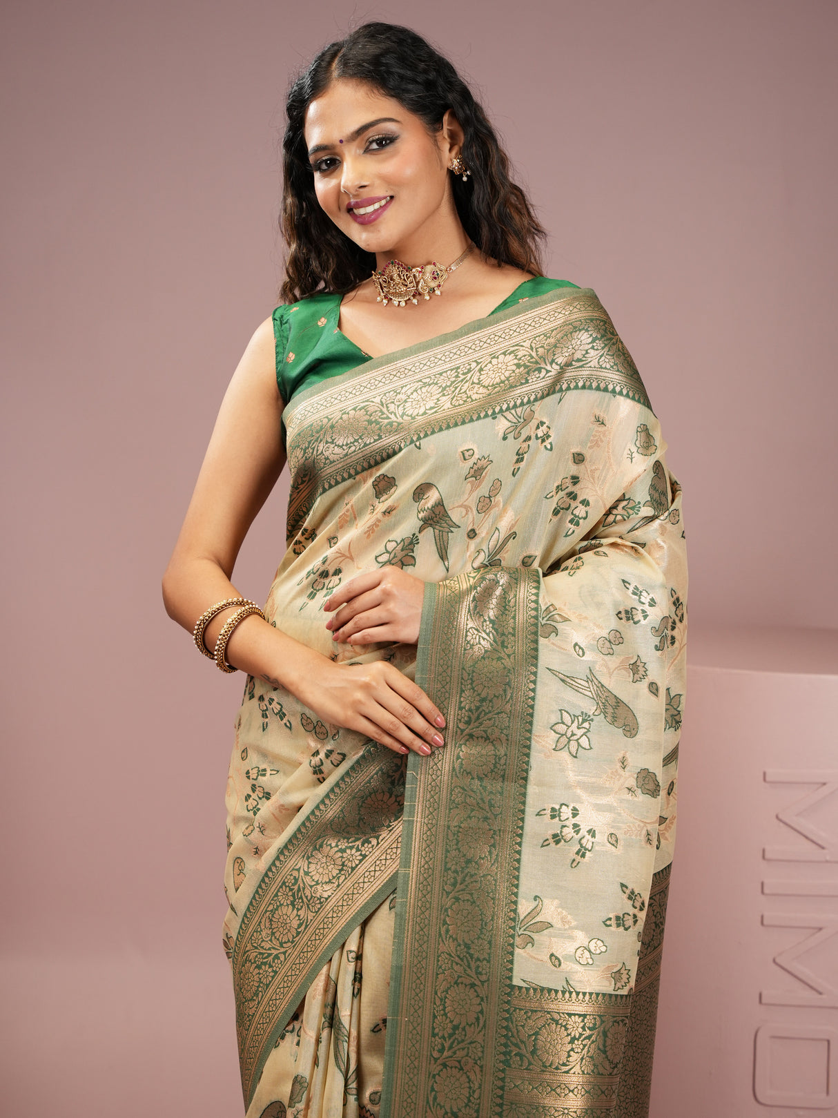 Mimosa Women's Woven Design Banarasi Style Art Silk Saree With Blouse Piece : SA00001999GRNFREE