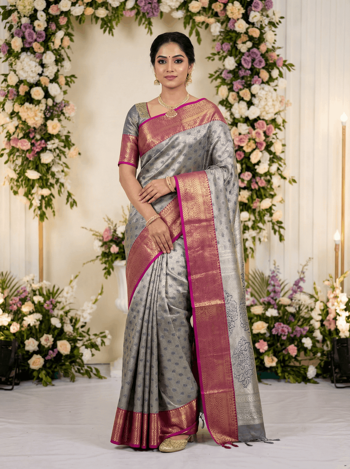 MIMOSA Women's Woven Design Kanjivaram Style Art Silk Saree with Blouse Piece - Navy Blue (SA00002866NVFREE)