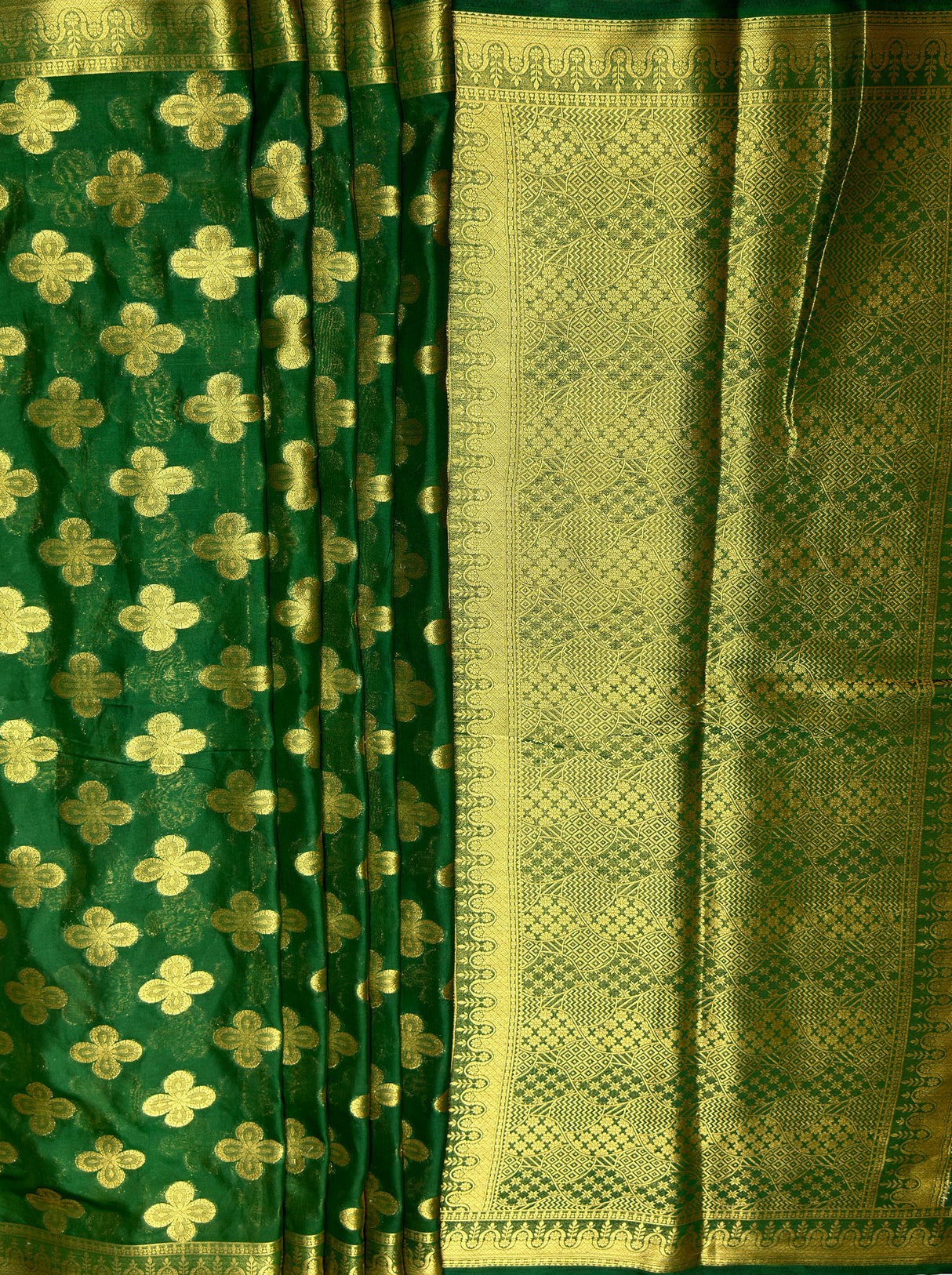 MIMOSA Women's Woven Design Mysore Silk Style Crepe Saree with Blouse Piece - Green ( SA00003122GRNFREE )