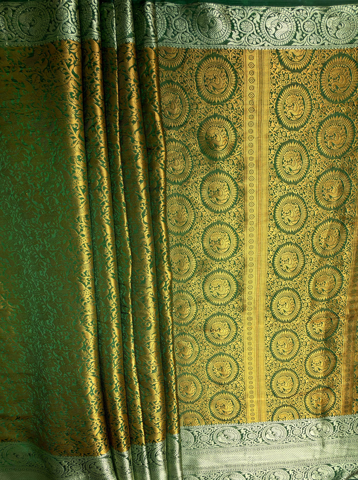 MIMOSA Women's Woven Design Banarasi Style Art Silk Saree with Blouse Piece - Green ( SA00003133GRNFREE )