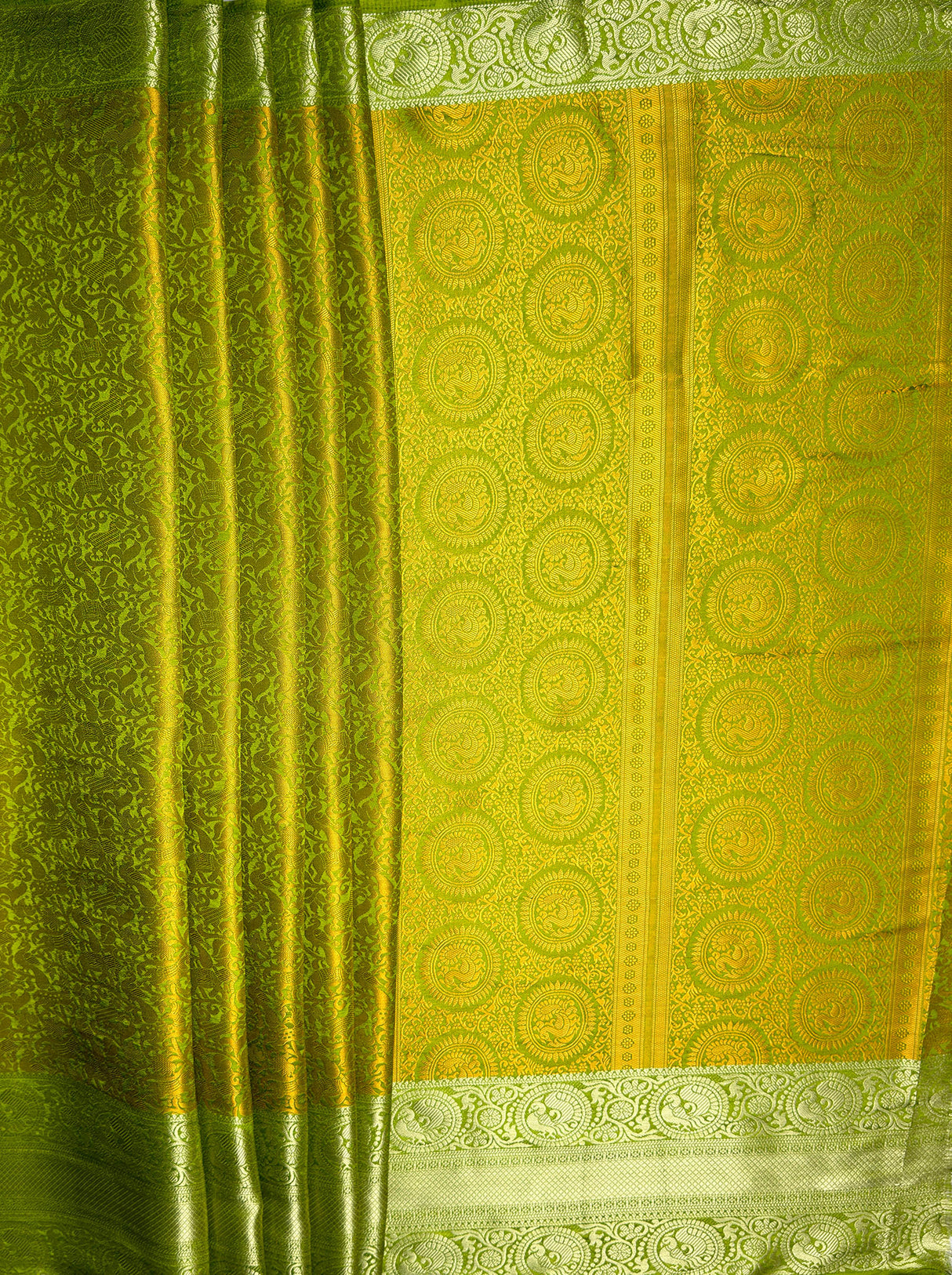 MIMOSA Women's Woven Design Banarasi Style Art Silk Saree with Blouse Piece - Olive ( SA00003133OLFREE )