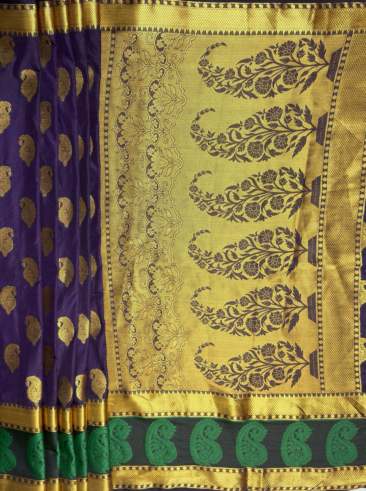MIMOSA Women's Woven Design Kanjivaram Style Art Silk Saree with Blouse Piece - Navy ( SA00003149NVFREE )