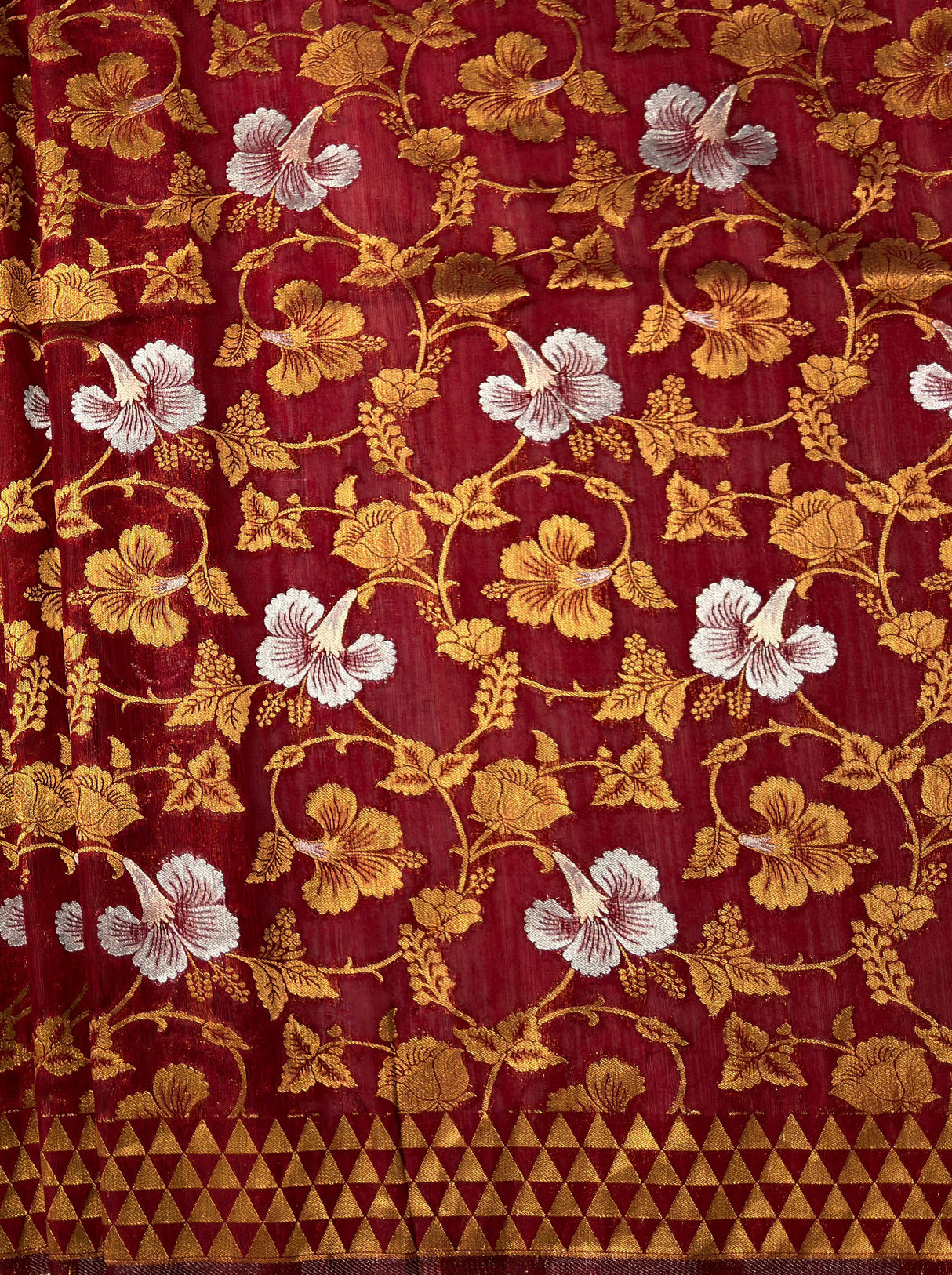 MIMOSA Women's Woven Design Kanjivaram Style Art Silk Saree with Blouse Piece - Maroon ( SA00003152MRFREE )