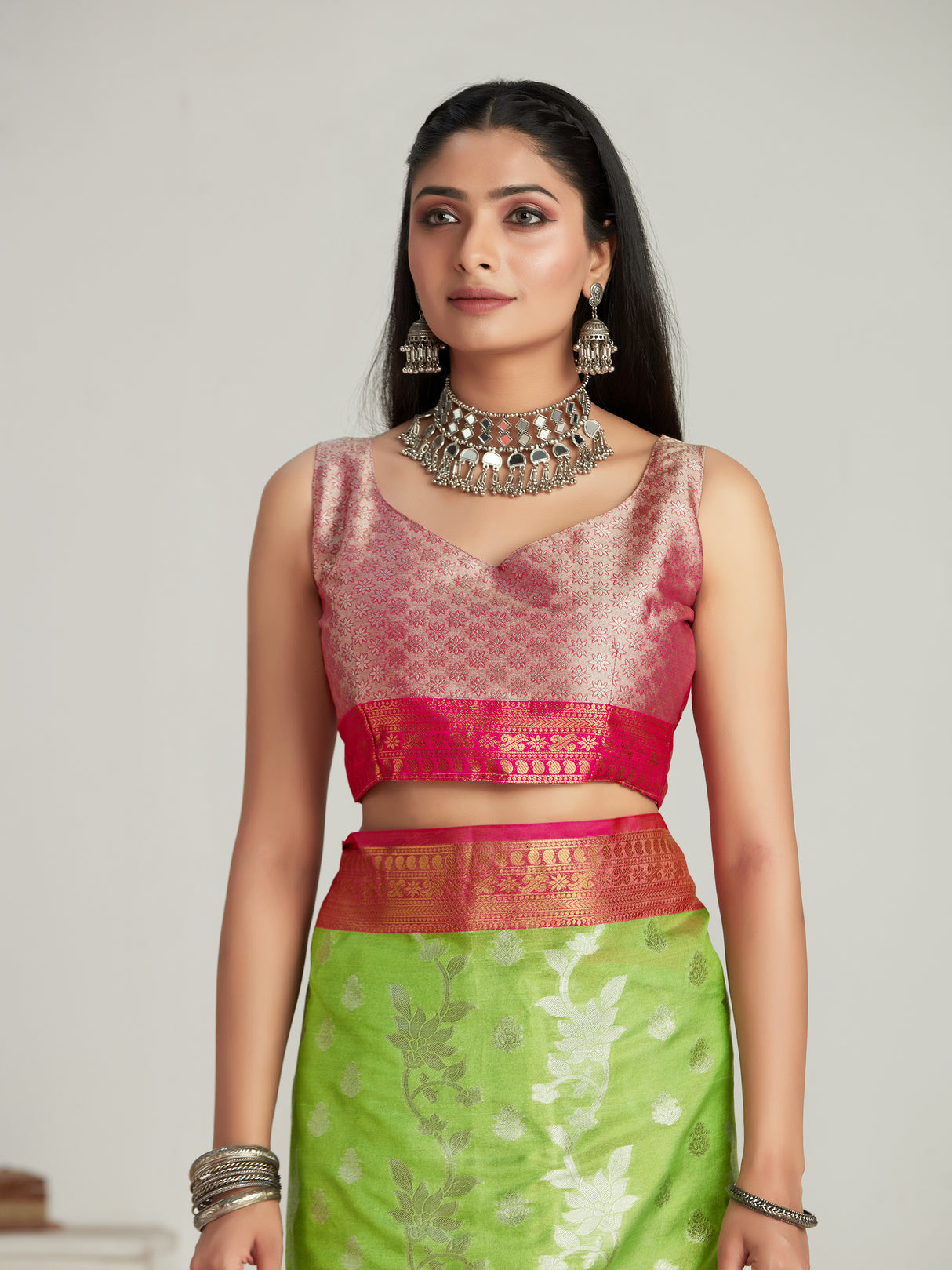 Mimosa Women's Woven Design Kanjivaram Art Silk Saree With Blouse Piece : SA0000463LR