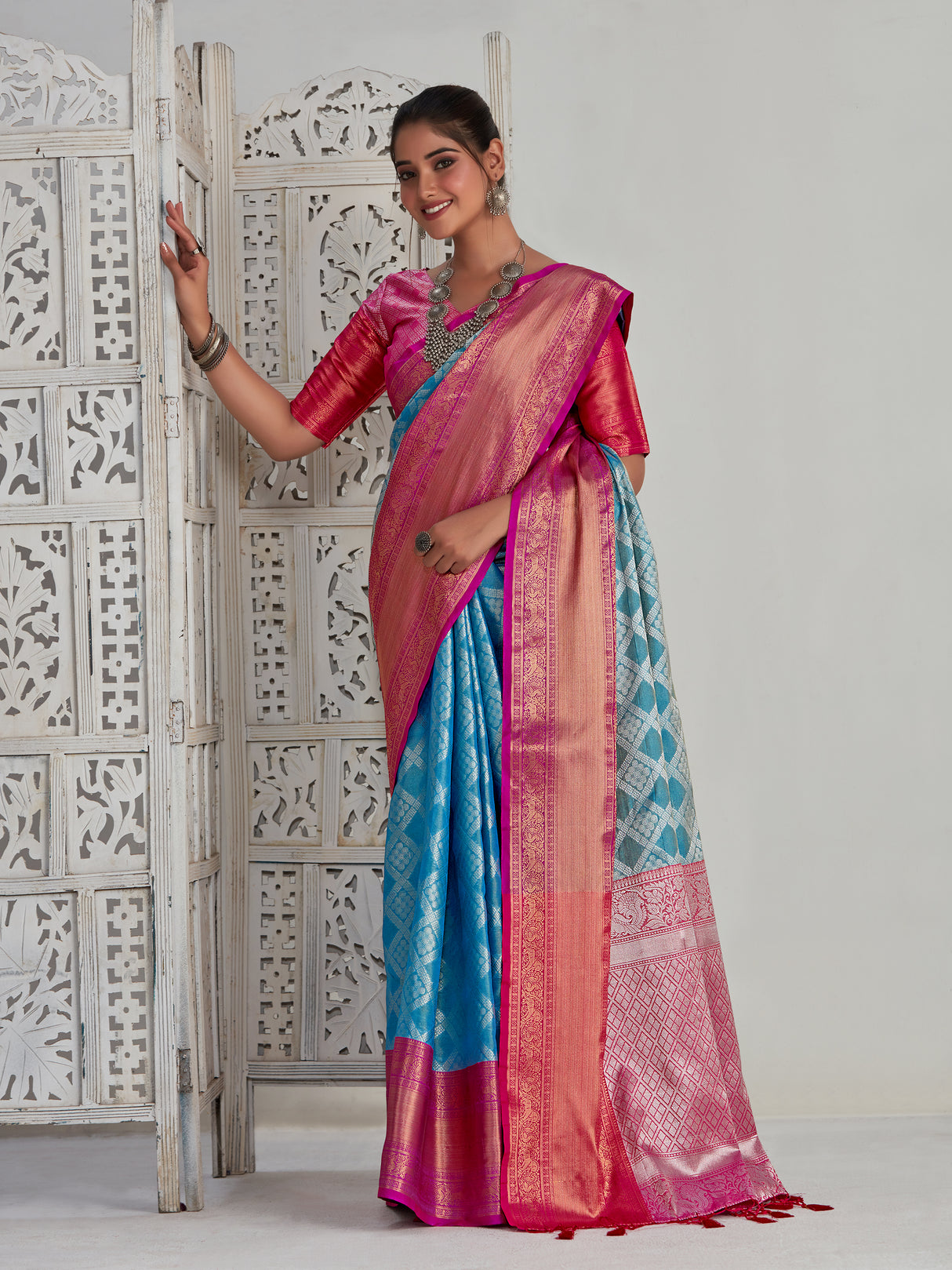 Mimosa Women's Woven Design Kanjivaram Art Silk Saree With Blouse Piece : SA0000464AN