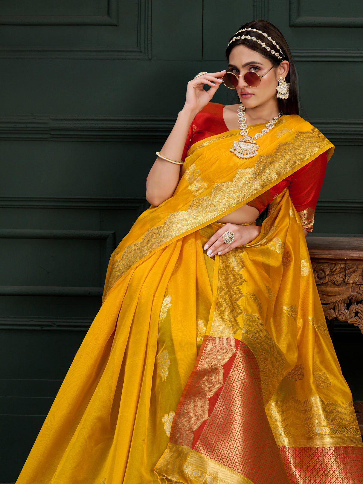 Mimosa Women's Woven Design Banarasi Orgenza Saree With Blouse Piece : SA0000864GD