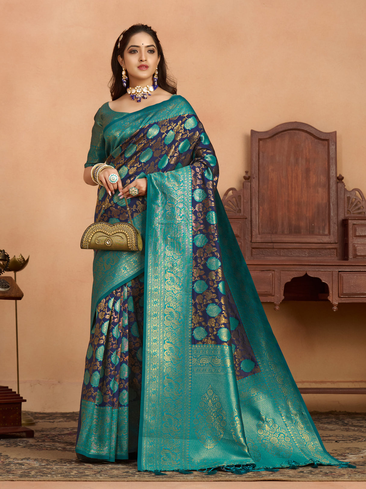 Mimosa Women's Woven Design Kanjivaram Art Silk Saree With Blouse Piece : SA0000903NV