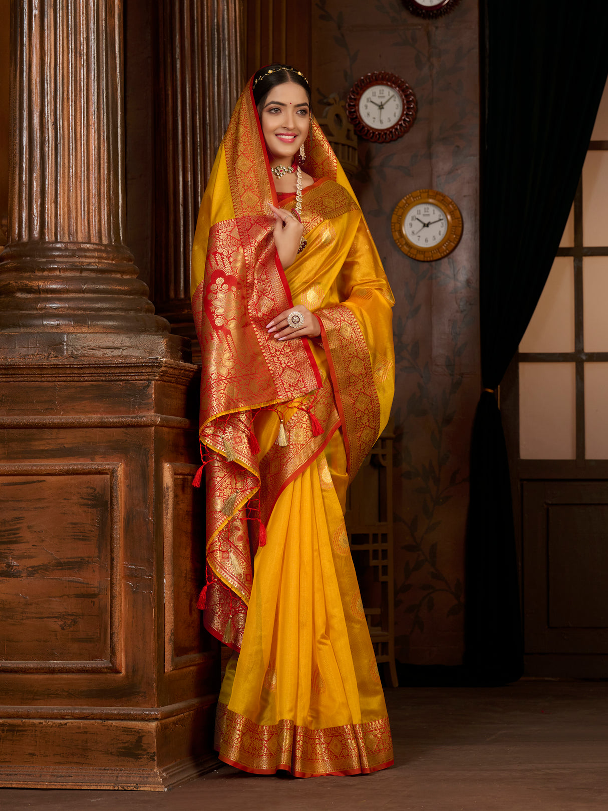 Mimosa Women's Woven Design Kanjivaram Art Silk Saree With Blouse Piece : SA0000944GD