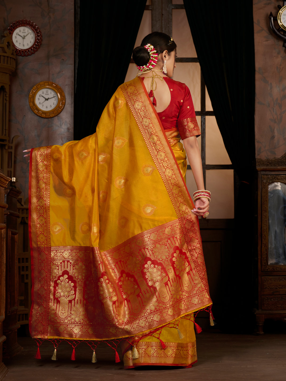 Mimosa Women's Woven Design Kanjivaram Art Silk Saree With Blouse Piece : SA0000944GD