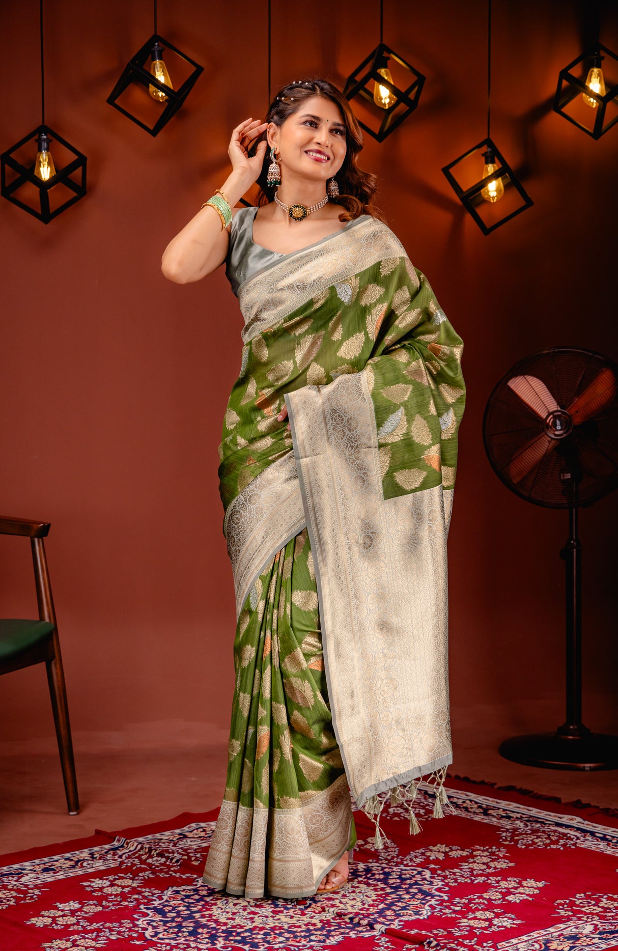 Mimosa Women's Woven Design Kanjivaram Style Art Silk Saree With Blouse Piece : SA00001742OLFREE