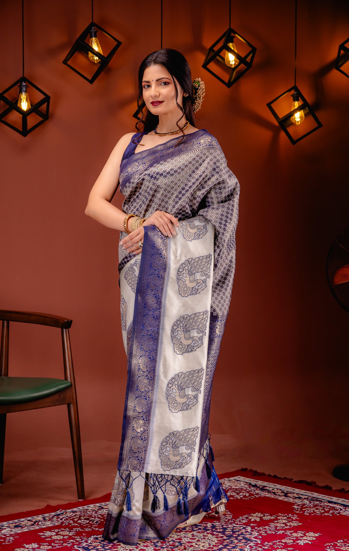 Mimosa Women's Woven Design Kanjivaram Style Art Silk Saree With Blouse Piece : SA00001623NVFREE