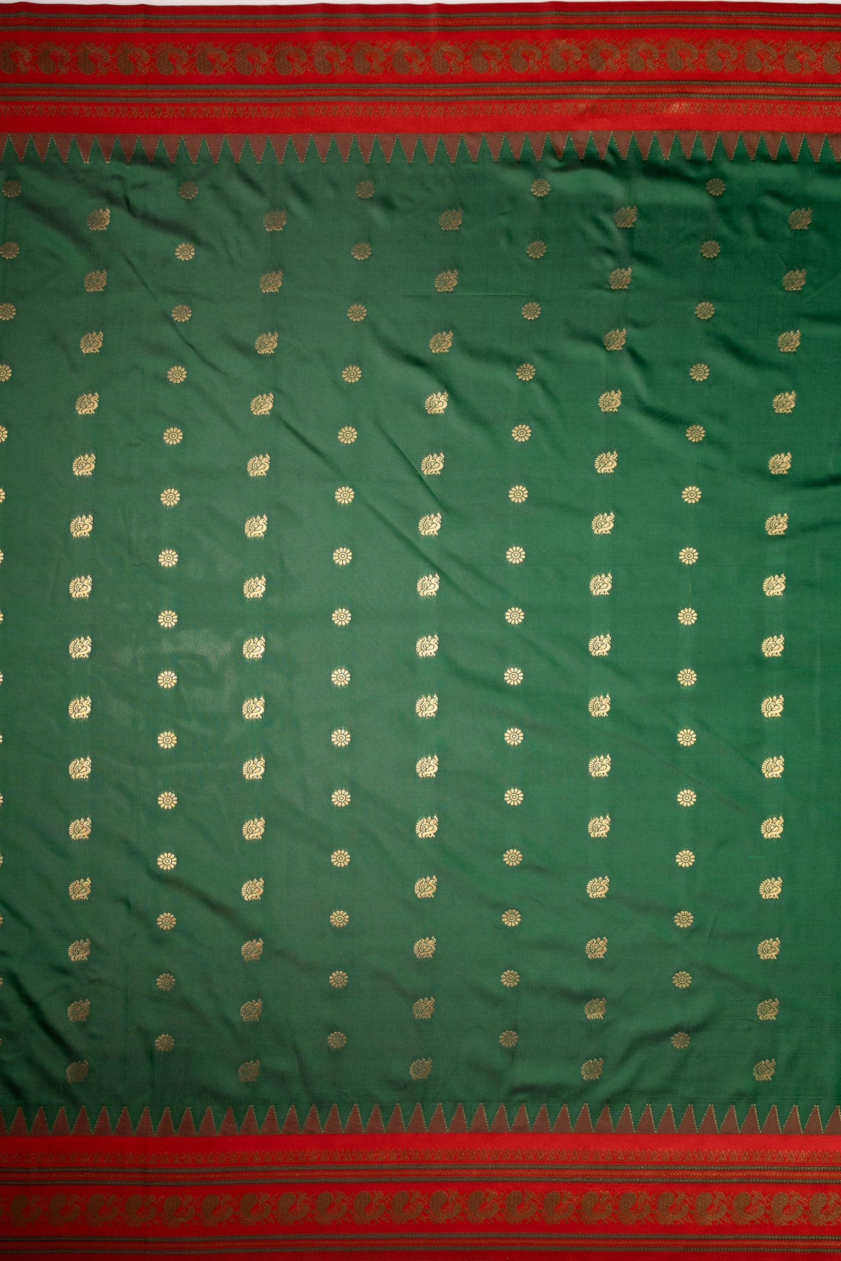 Mimosa Women's Woven Design Kanjivaram Style Art Silk Saree With Blouse Piece : SA00001733GRNFREE