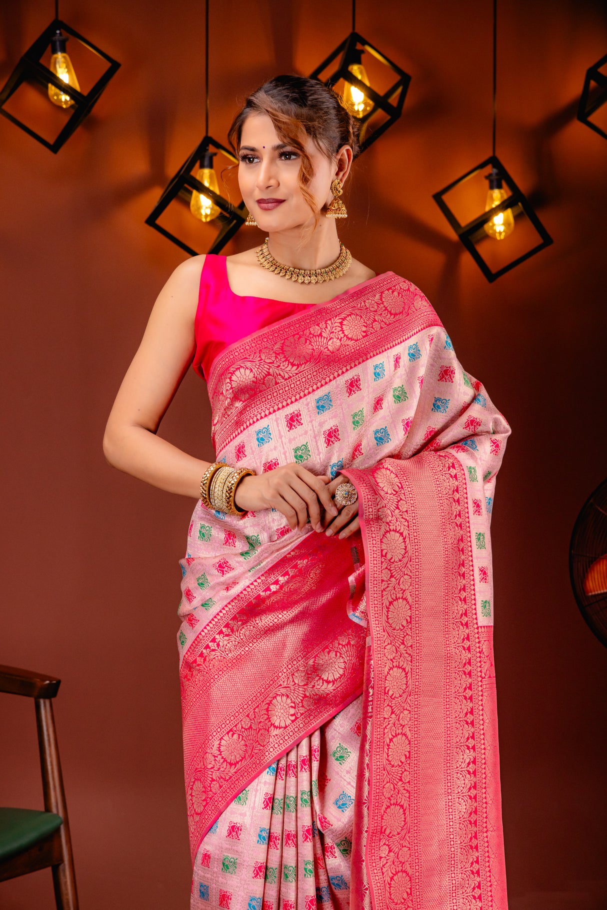 Mimosa Women's Woven Design Kanjivaram Style Art Silk Saree With Blouse Piece : SA00001655PNKFREE