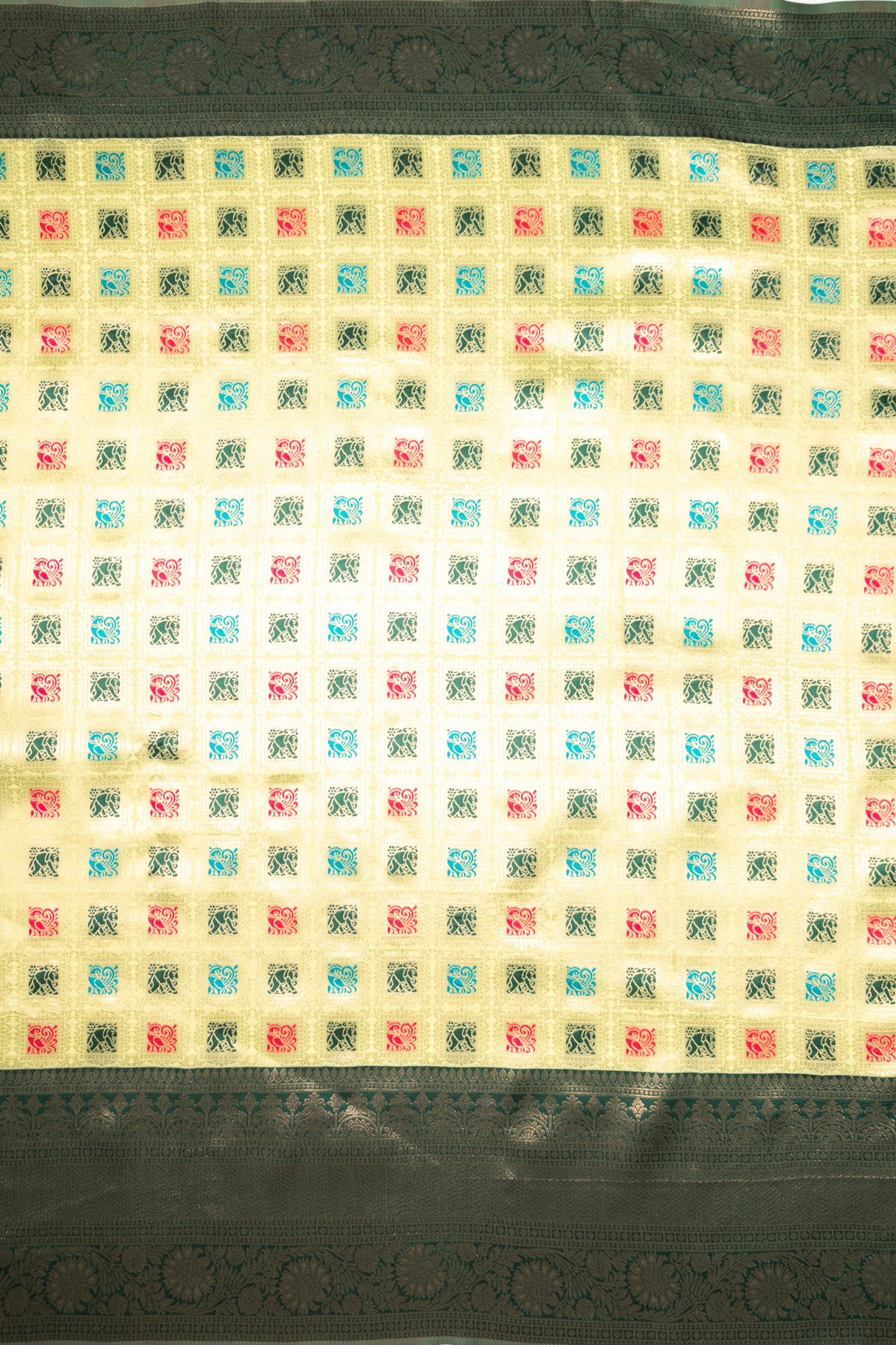 Mimosa Women's Woven Design Kanjivaram Style Art Silk Saree With Blouse Piece : SA00001655PSFREE