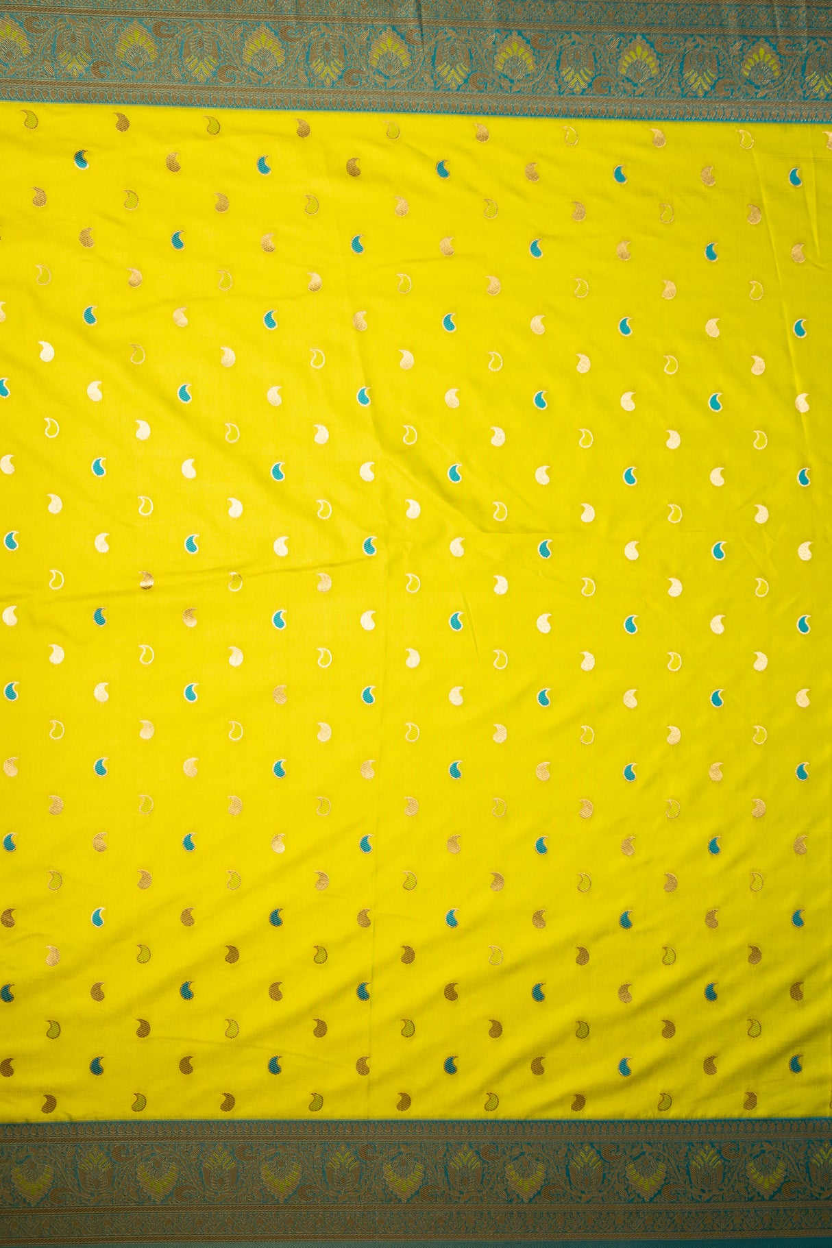 Mimosa Women's Woven Design Kanjivaram Style Art Silk Saree With Blouse Piece : SA00001788PSFREE