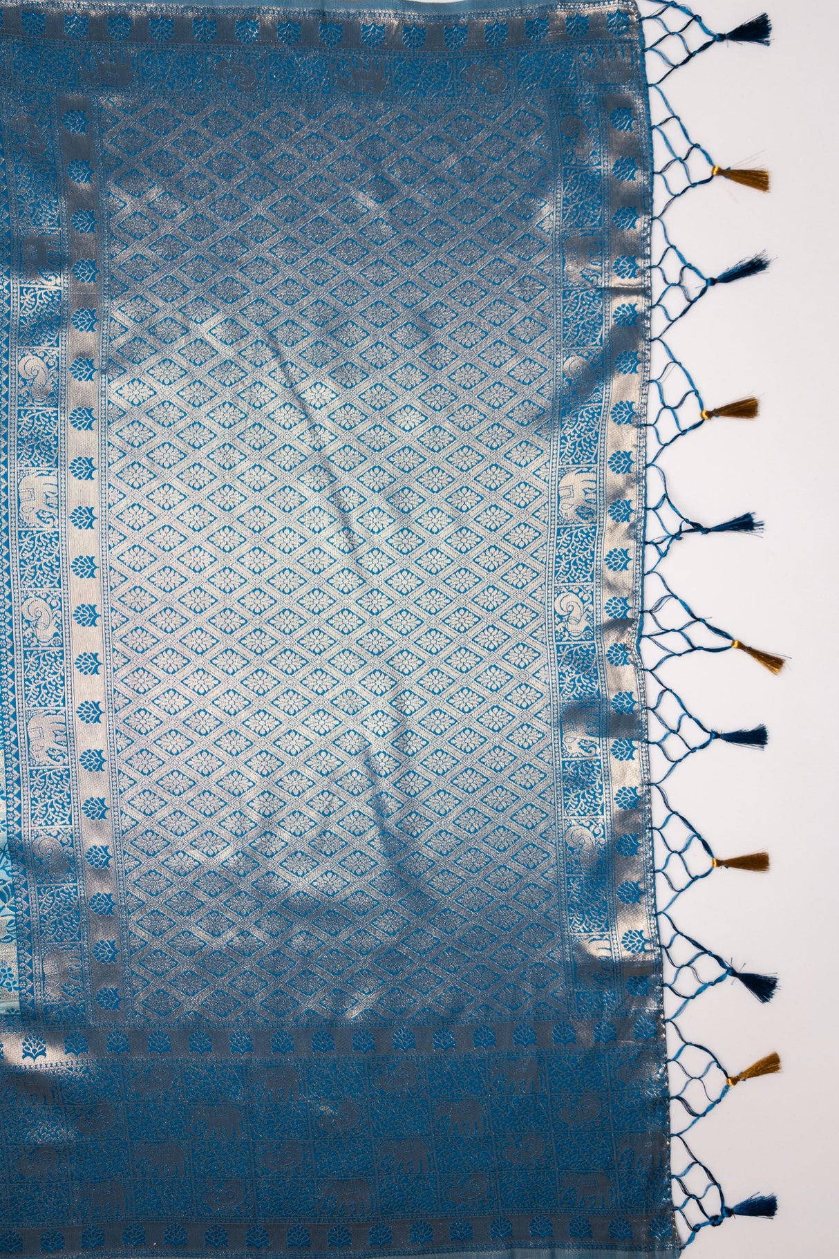 Mimosa Women's Woven Design Banarasi Style Art Silk Saree With Blouse Piece : SA00001582SFFREE