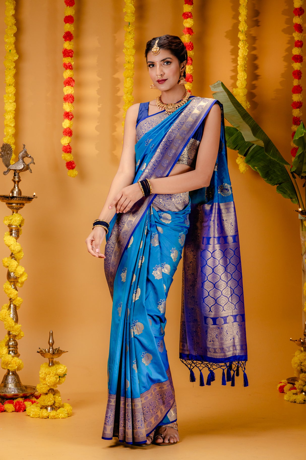 Mimosa Women's Woven Design Kanjivaram Style Art Silk Saree With Blouse Piece : SA00001693SFFREE