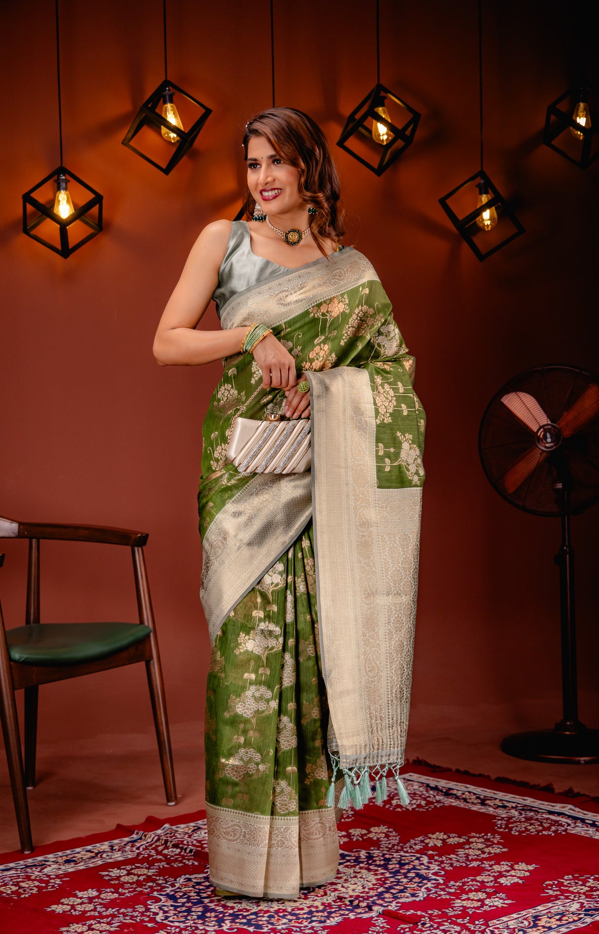 Mimosa Women's Woven Design Kanjivaram Style Art Silk Saree With Blouse Piece : SA00001736OLFREE