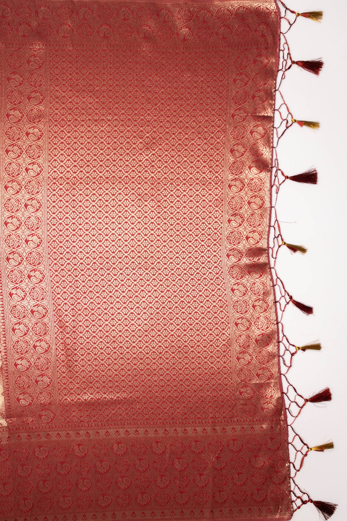 Mimosa Women's Woven Design Kanjivaram Style Art Silk Saree With Blouse Piece : SA00001587TSFREE