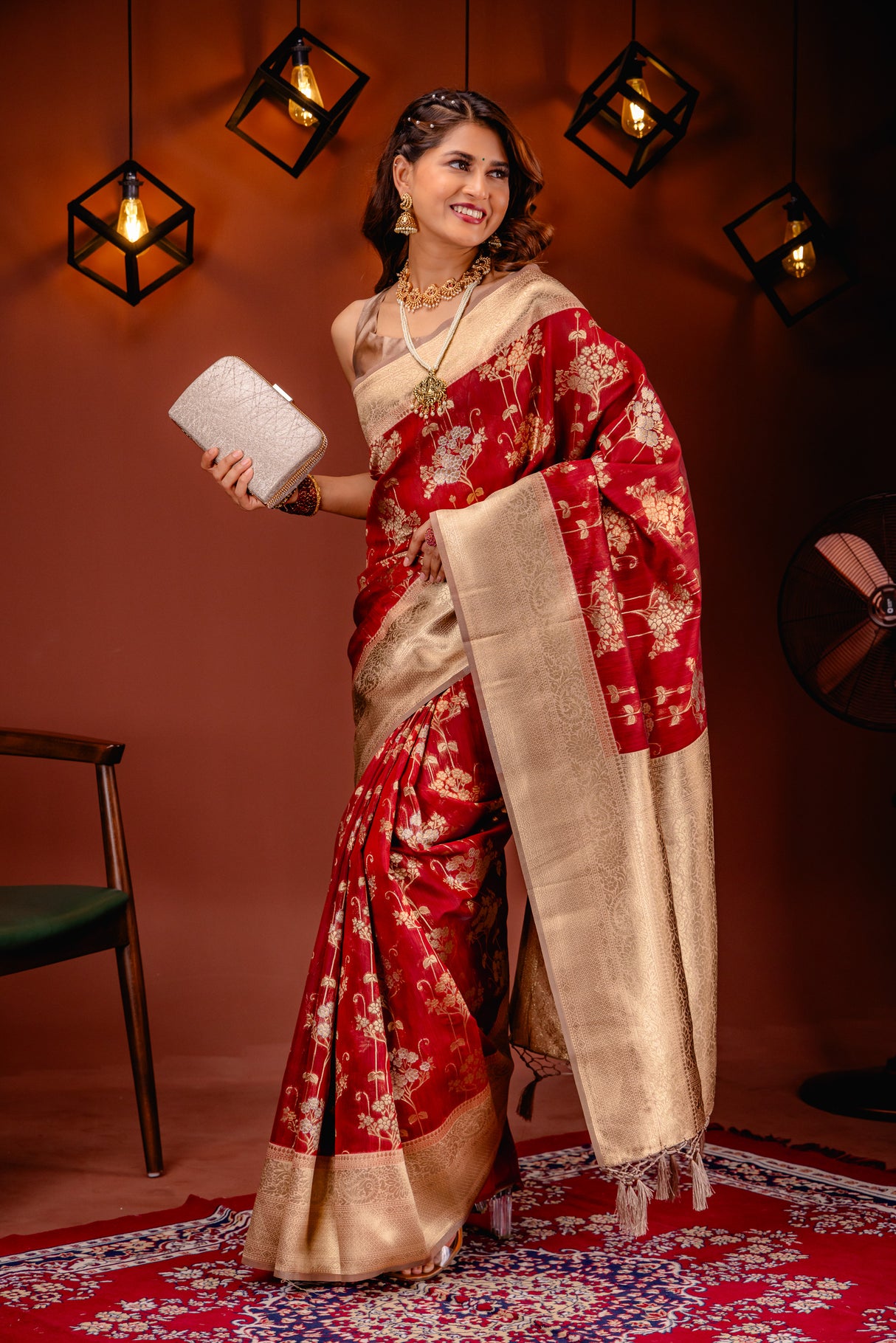 Mimosa Women's Woven Design Kanjivaram Style Art Silk Saree With Blouse Piece : SA00001736MRFREE