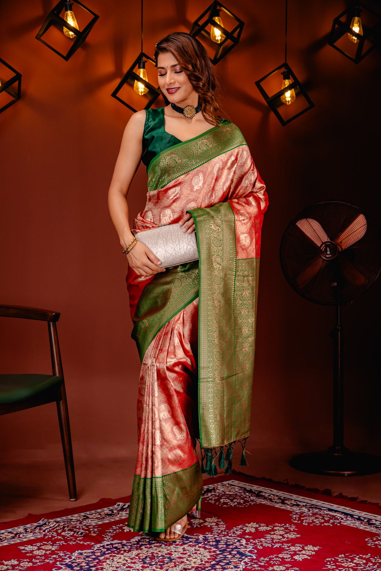 Mimosa Women's Woven Design Kanjivaram Style Art Silk Saree With Blouse Piece : SA00001783MRFREE