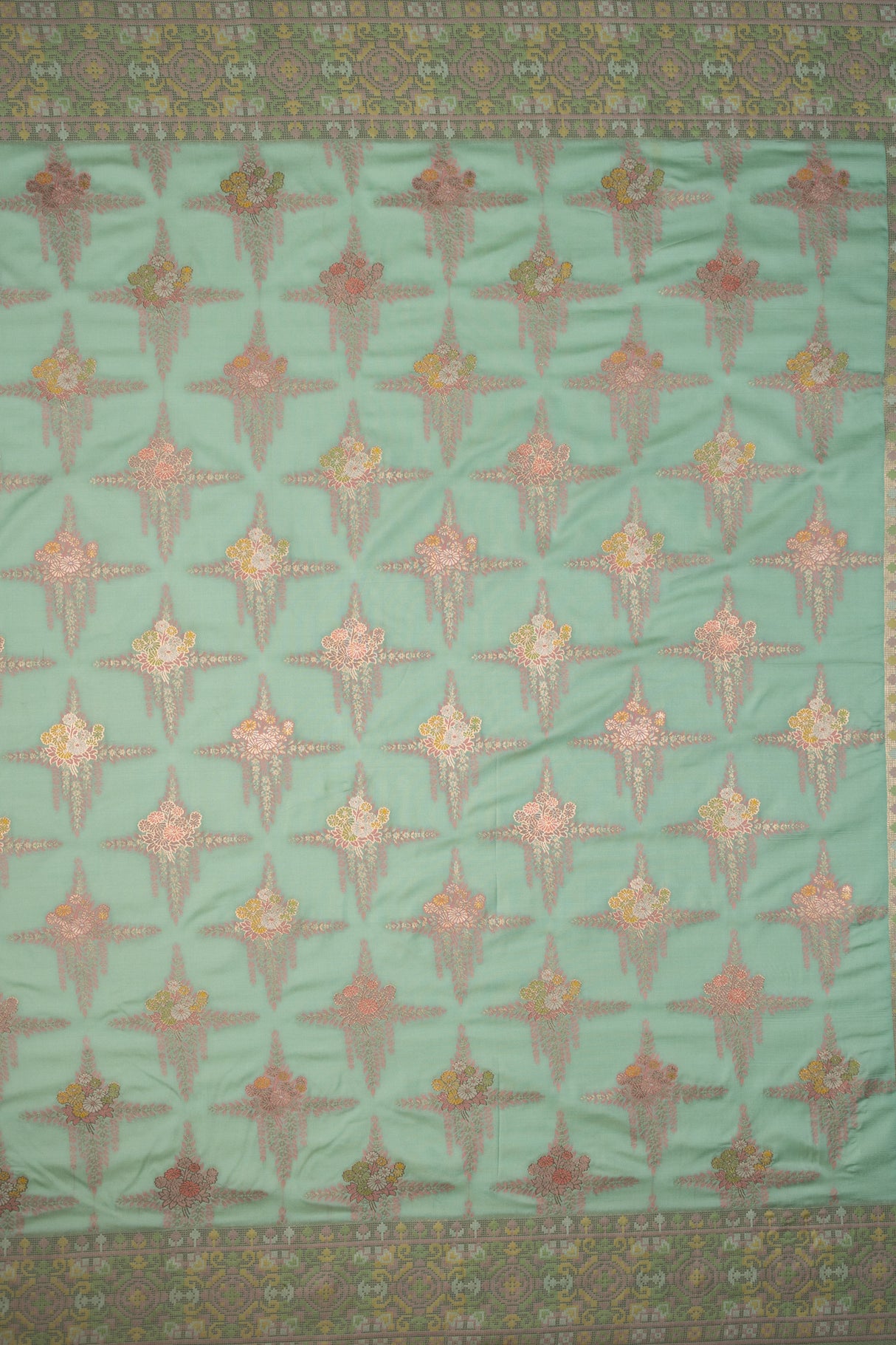 Mimosa Women's Woven Design Kanjivaram Style Art Silk Saree With Blouse Piece : SA00001663RMFREE