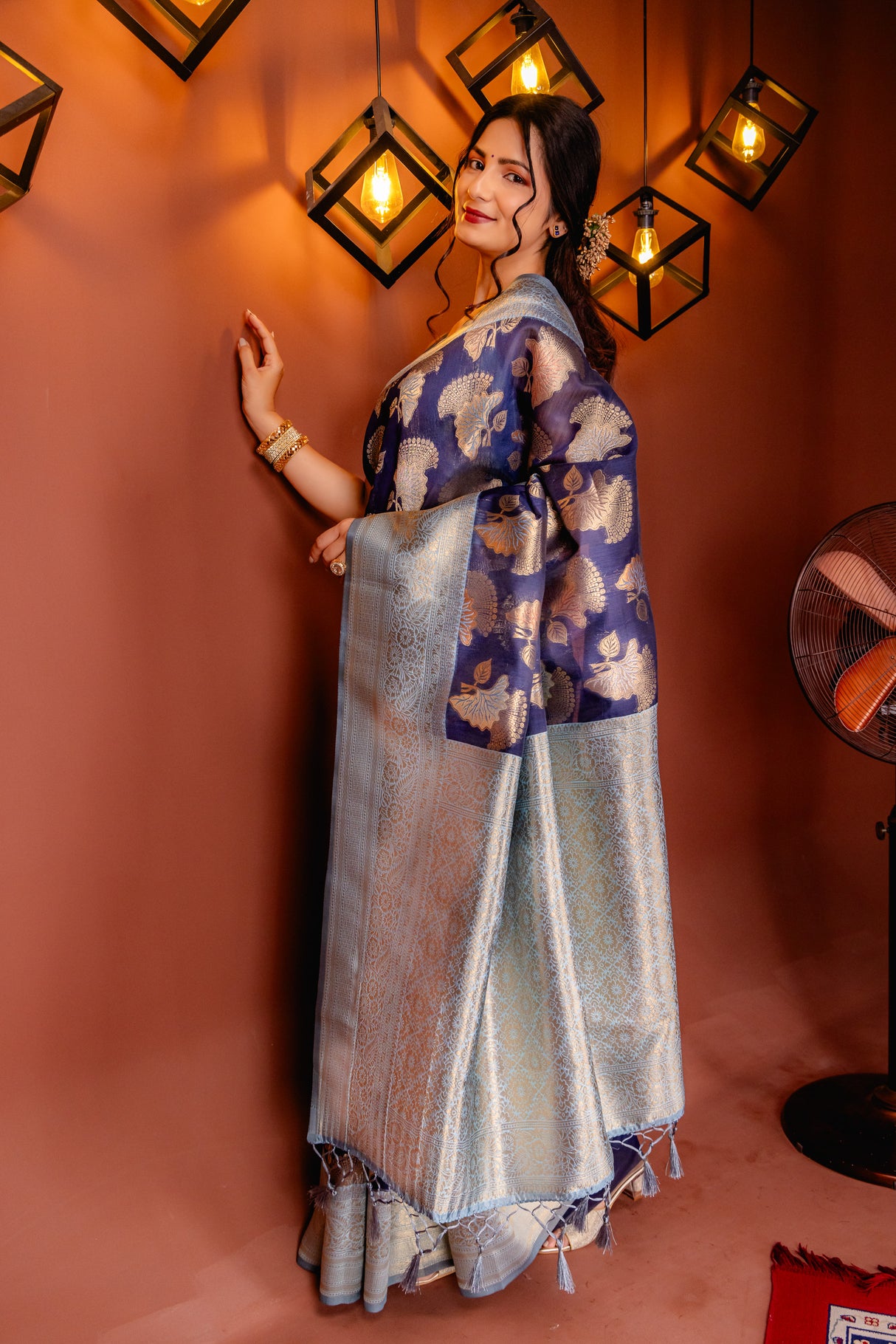 Mimosa Women's Woven Design Kanjivaram Style Art Silk Saree With Blouse Piece : SA00001735NVFREE