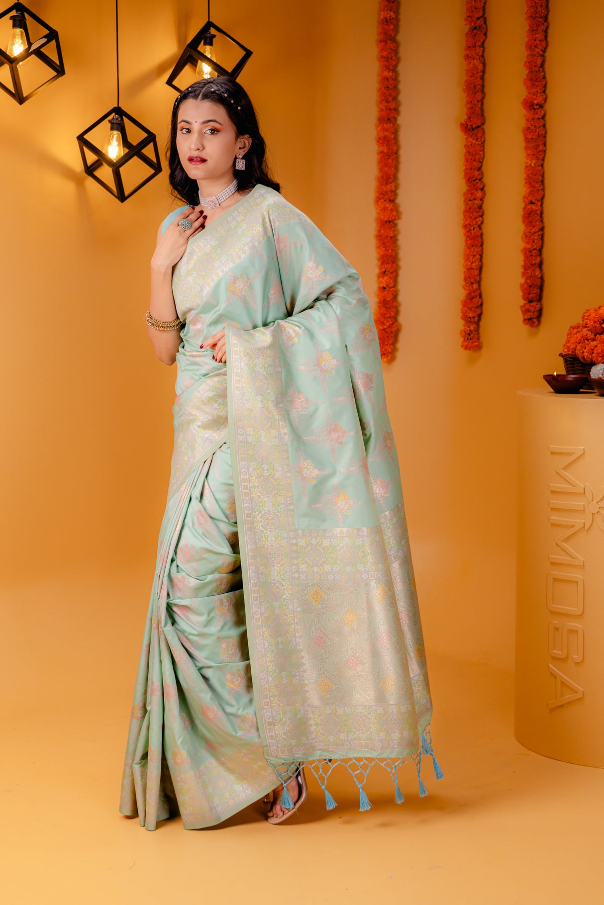 Mimosa Women's Woven Design Kanjivaram Style Art Silk Saree With Blouse Piece : SA00001663RMFREE