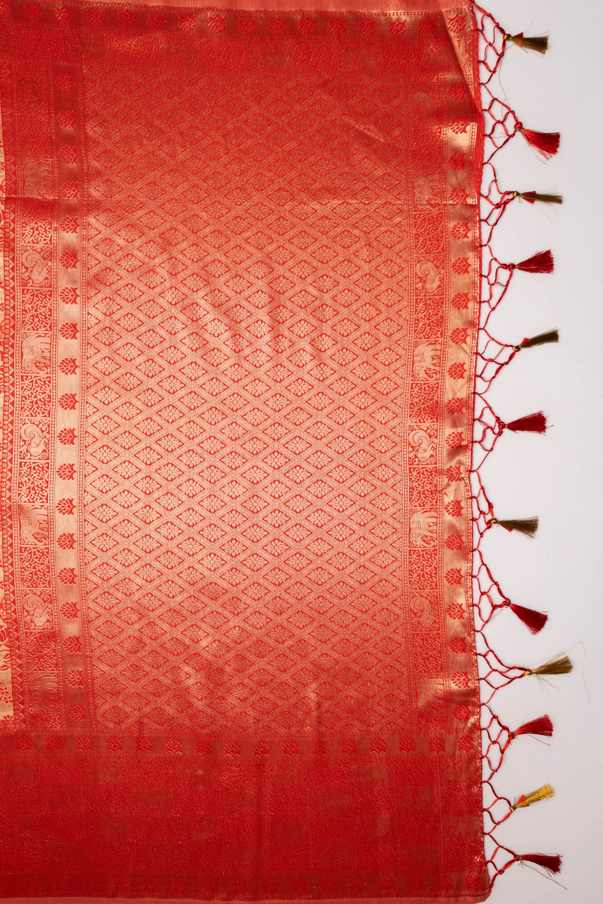 Mimosa Women's Woven Design Banarasi Style Art Silk Saree With Blouse Piece : SA00001582PCFREE