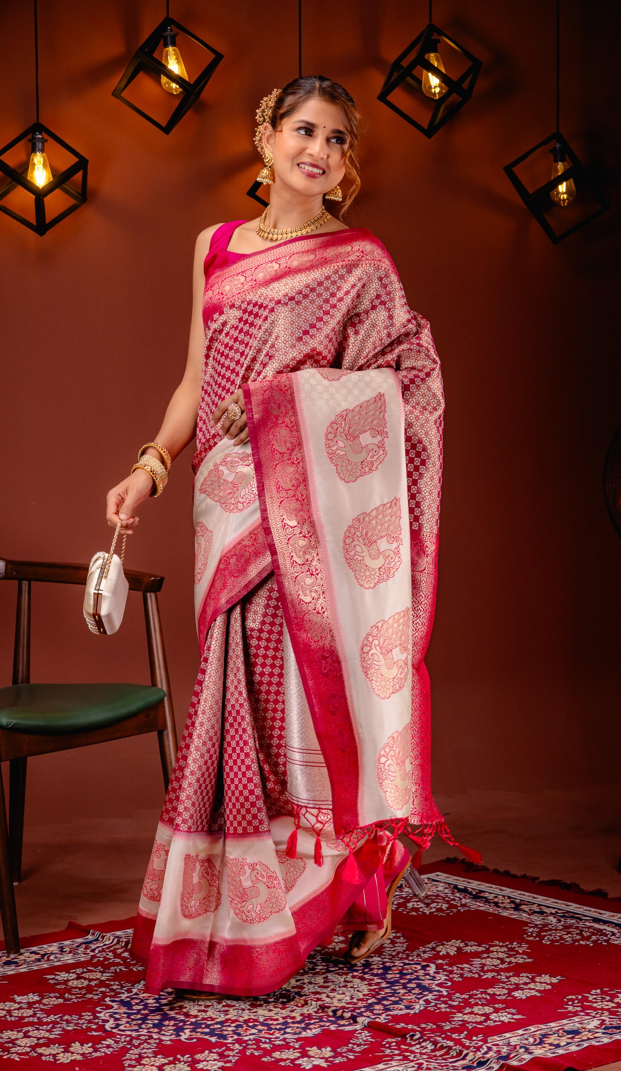 Mimosa Women's Woven Design Kanjivaram Style Art Silk Saree With Blouse Piece : SA00001623RNFREE