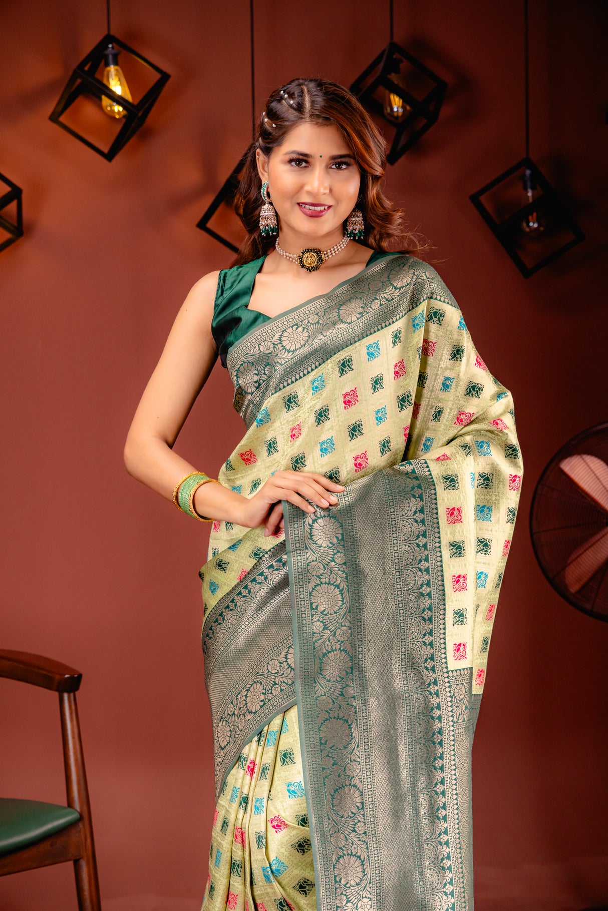 Mimosa Women's Woven Design Kanjivaram Style Art Silk Saree With Blouse Piece : SA00001655PSFREE