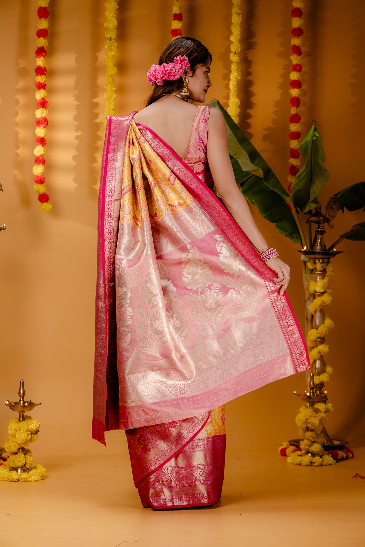 Mimosa Women's Woven Design Kanjivaram Style Art Silk Saree With Blouse Piece : SA00001812GDFREE