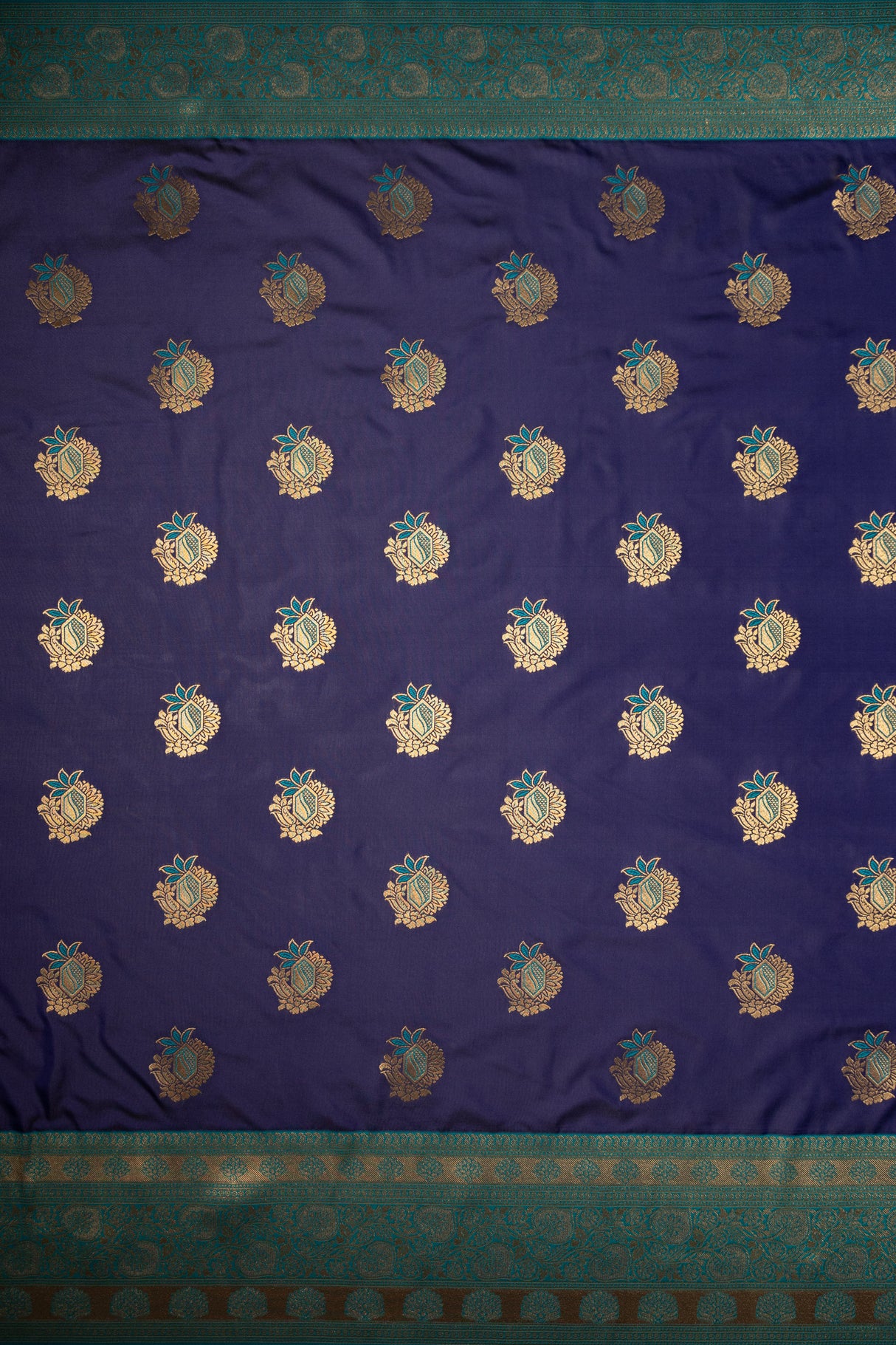 Mimosa Women's Woven Design Kanjivaram Style Art Silk Saree With Blouse Piece : SA00001693NVFREE